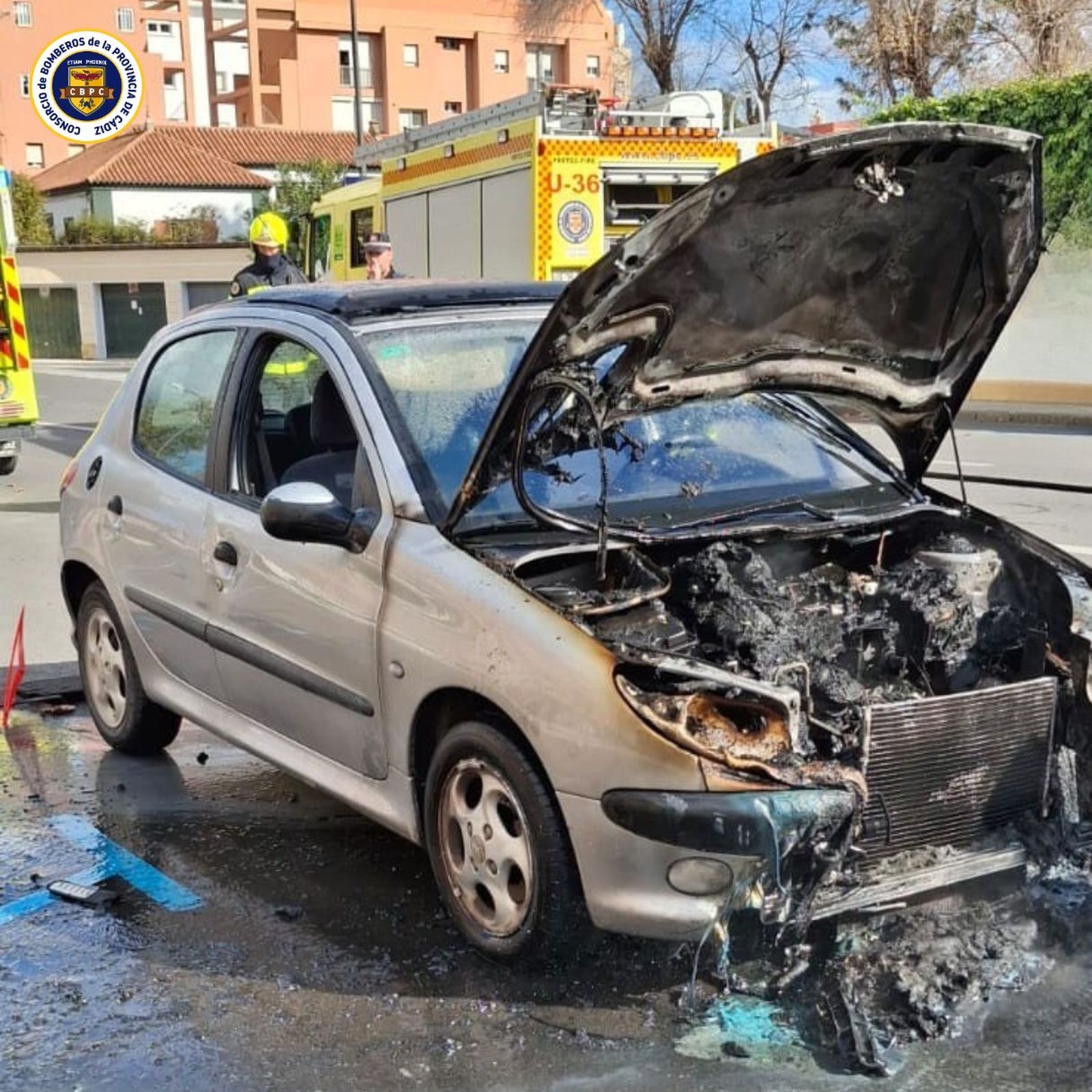 Estado en el que quedó el vehículo siniestrado en San Fernando