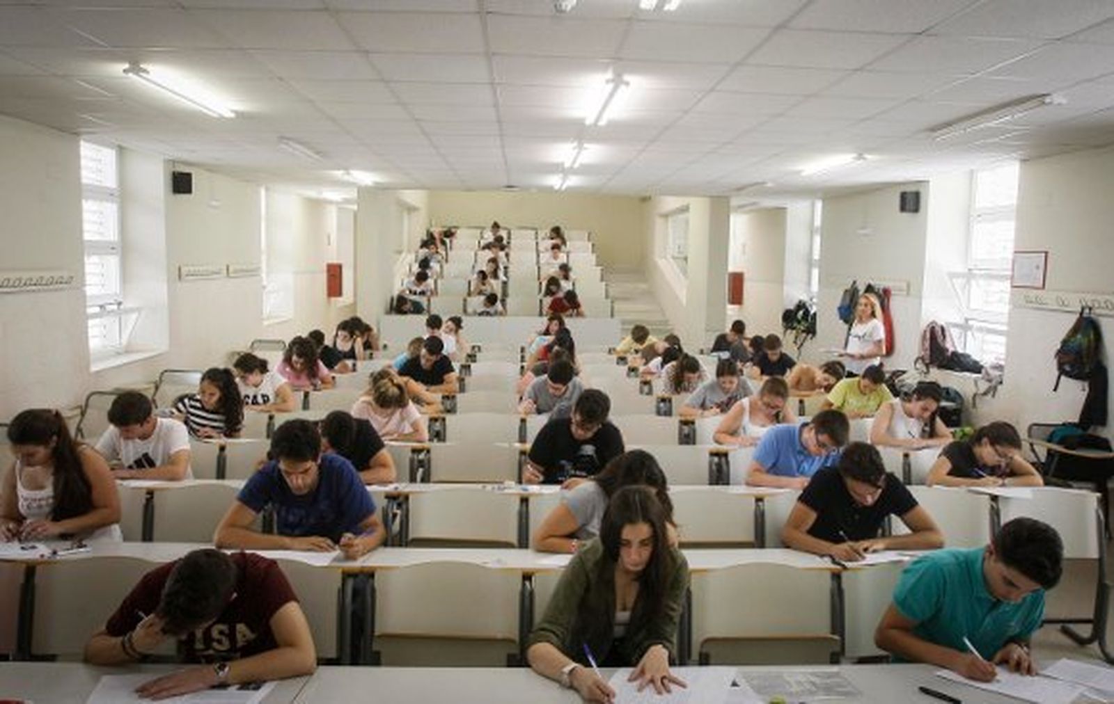 Valle-Inclán, Descartes y la Guerra Civil, en la primera jornada de Selectividad