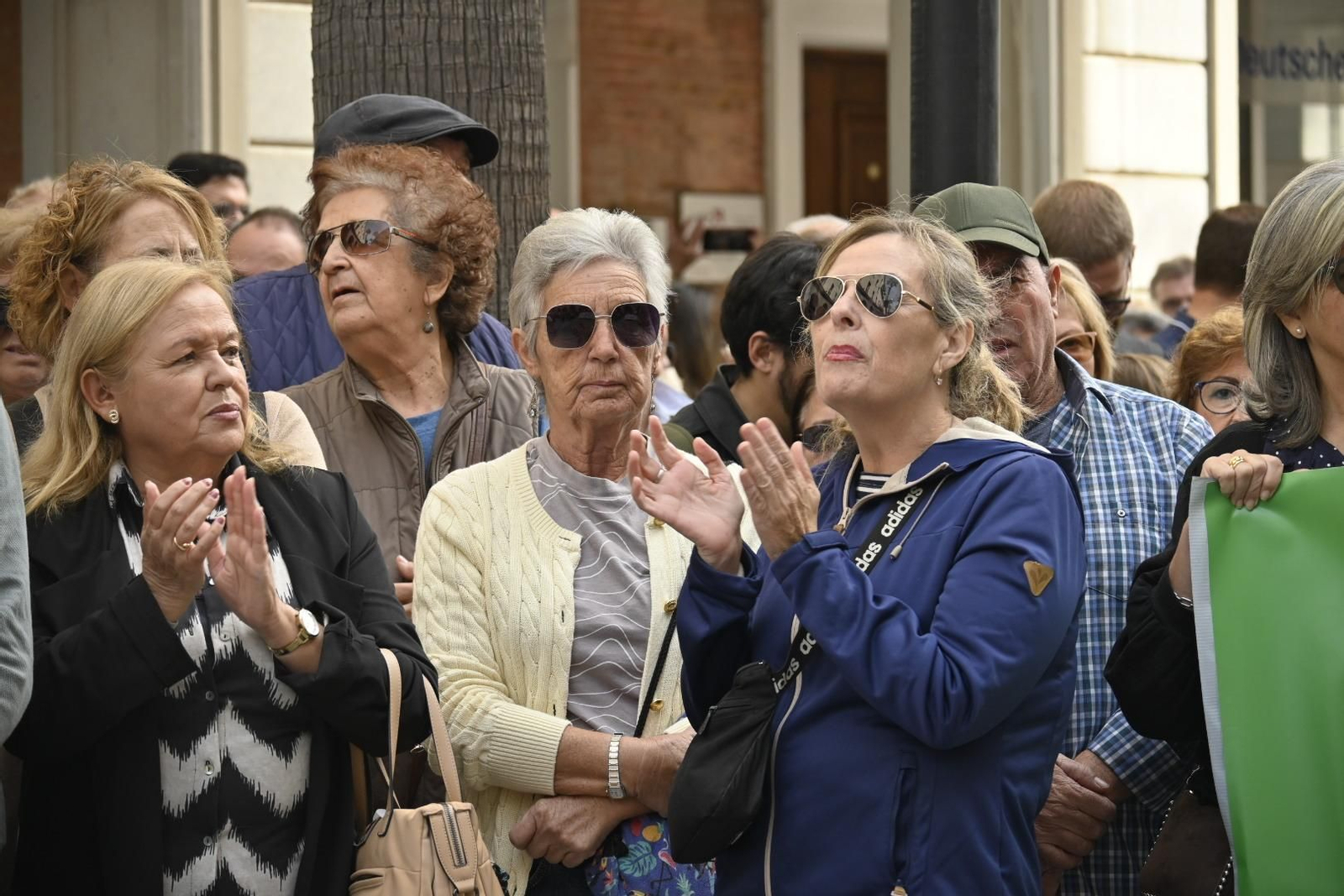 Imágenes de la concentración por una sanidad pública