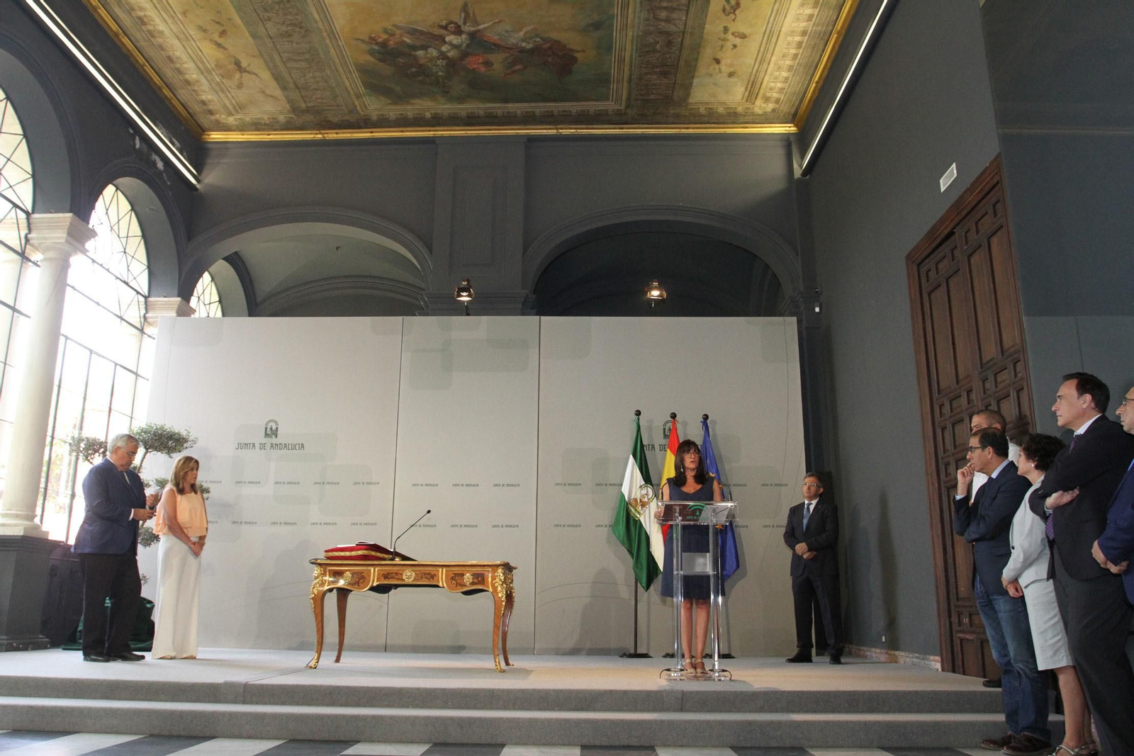 María Antonia Peña toma posesión como rectora de la Universidad de Huelva