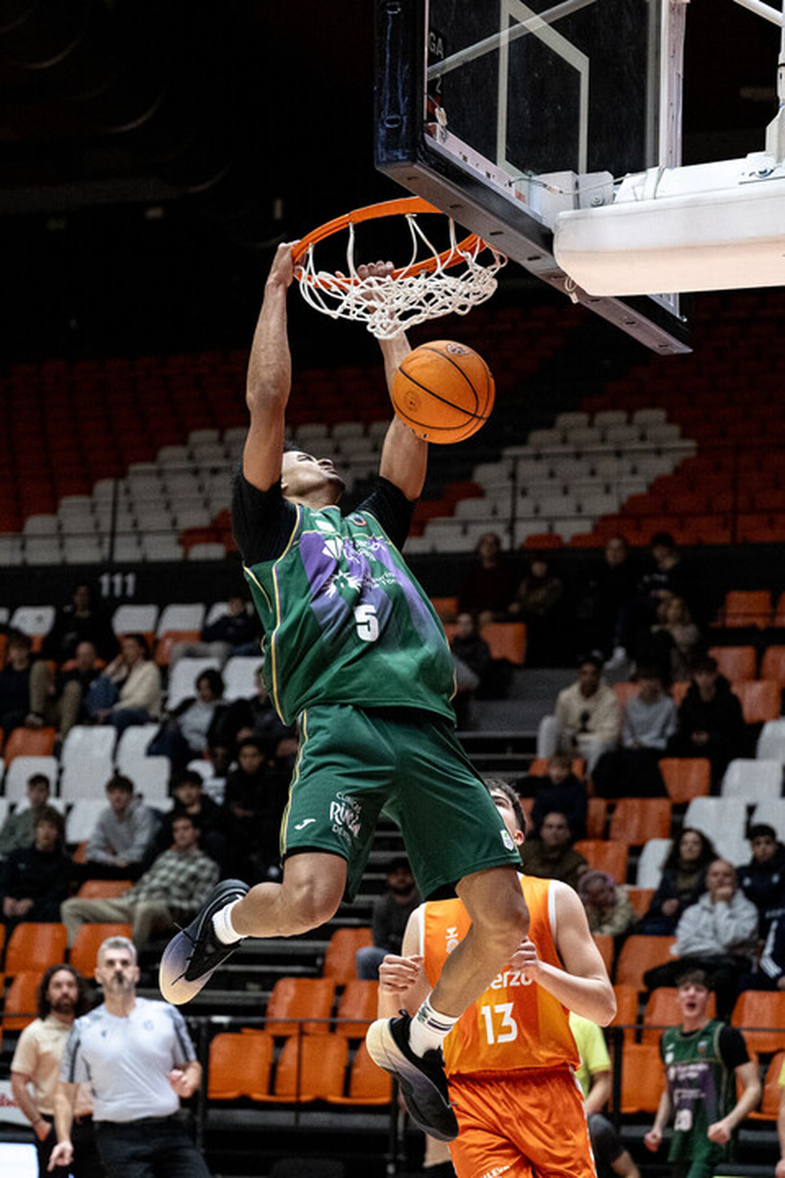Liga U22: El Unicaja se quedó a un paso en Valencia (78-75)