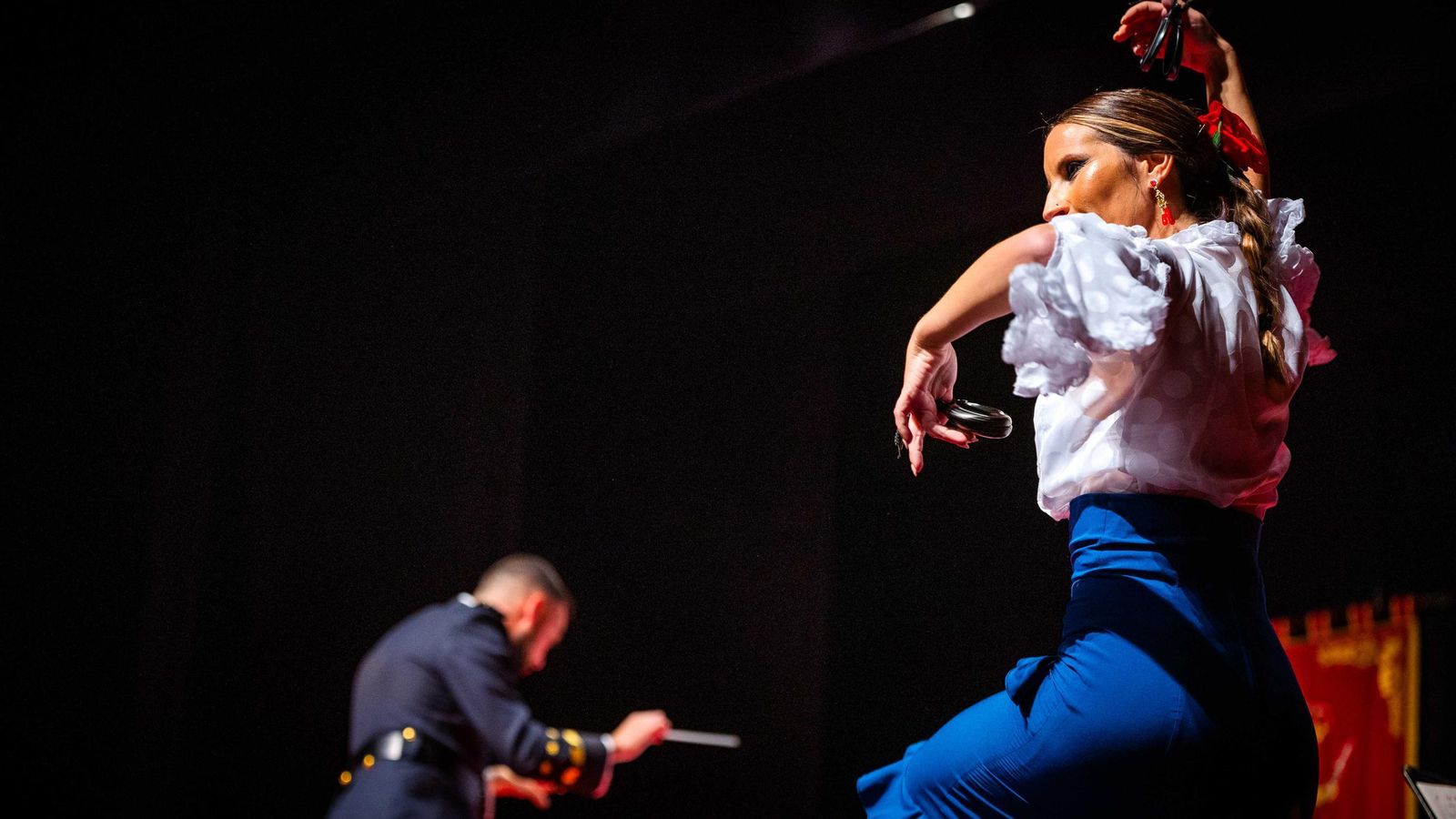 Homenaje al Rey en forma de concierto: la banda de Tercio Sur conmemora el X aniversario del reinado de Felipe VI Homenaje al Rey en forma de concierto: la banda de Tercio Sur conmemora el X aniversario del reinado de Felipe VI