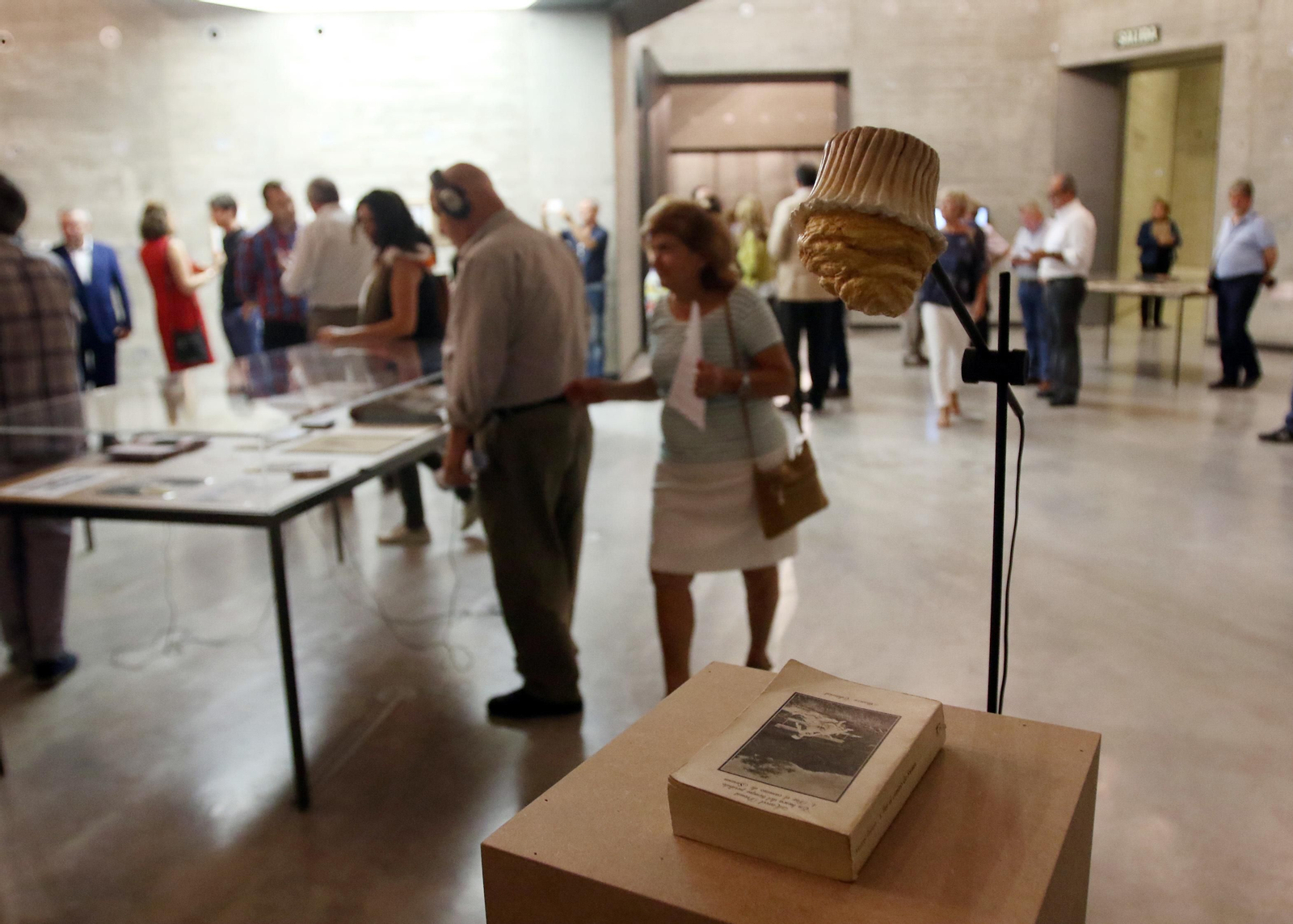 Exposición 'Constelaciones, poesía visual y experimental en España'.