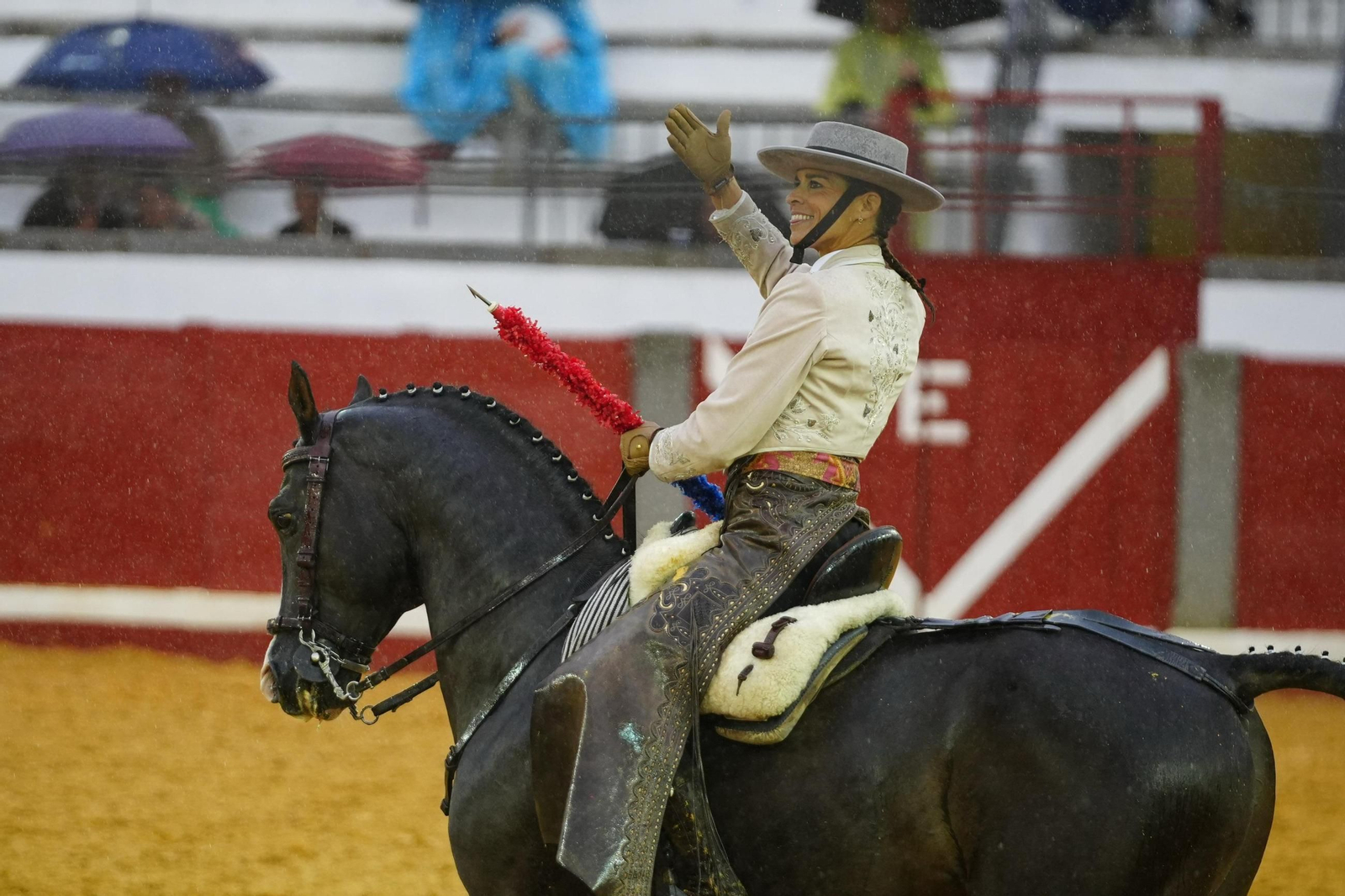 La corrida de rejones de la Feria de Pozoblanco, suspendida por la lluvia