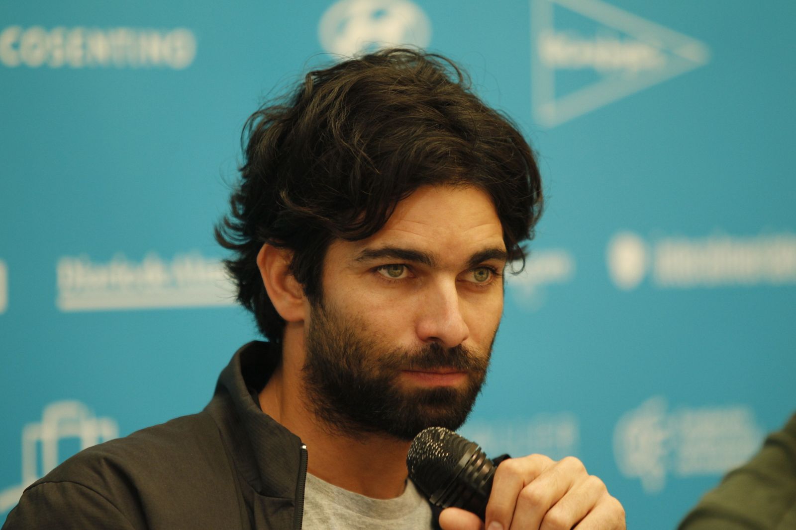 Las imágenes de Melani Olivares y Rubén Cortada