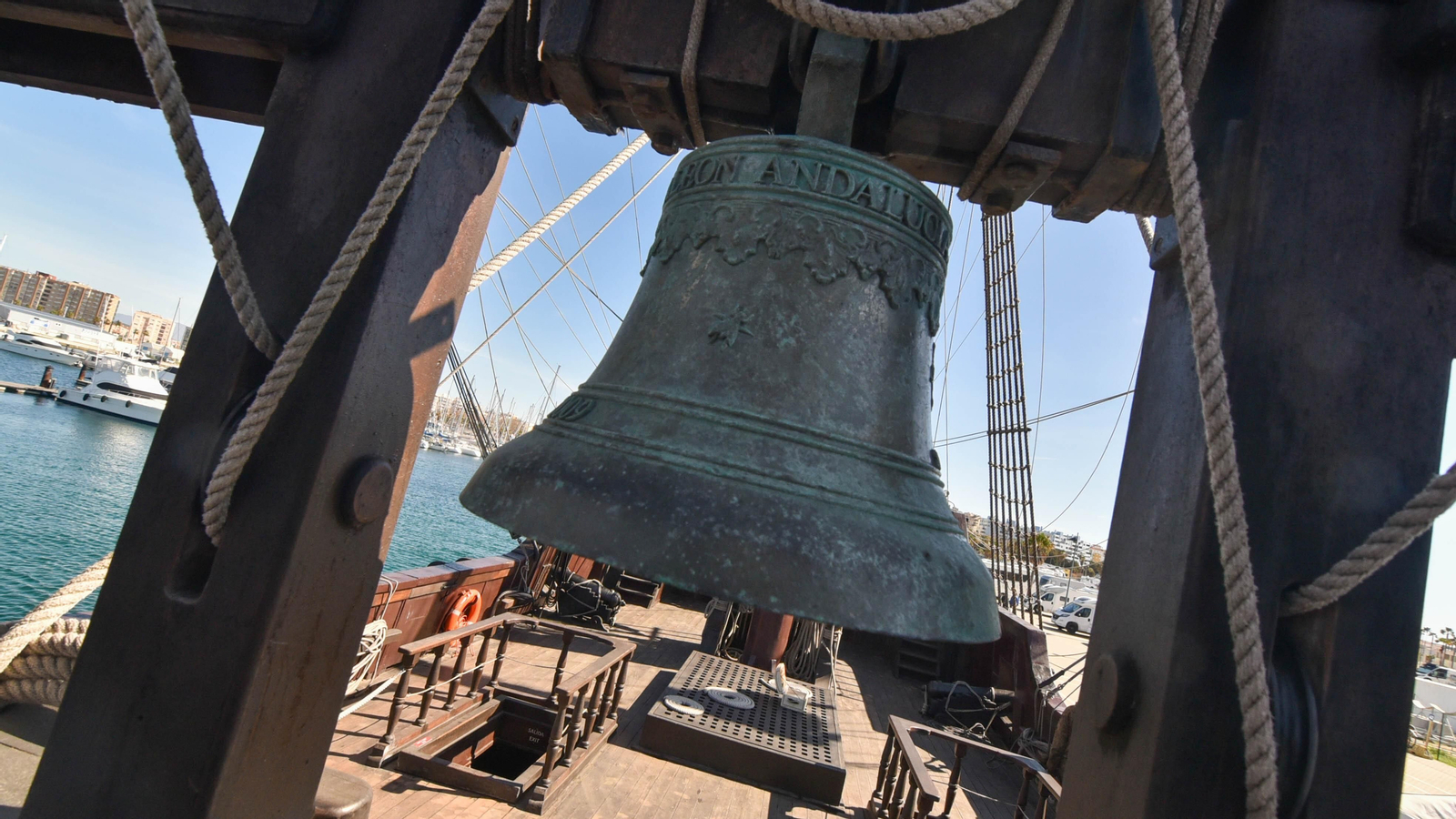 Las fotos del Galeón Andalucía en el Puerto de la Alcaidesa
