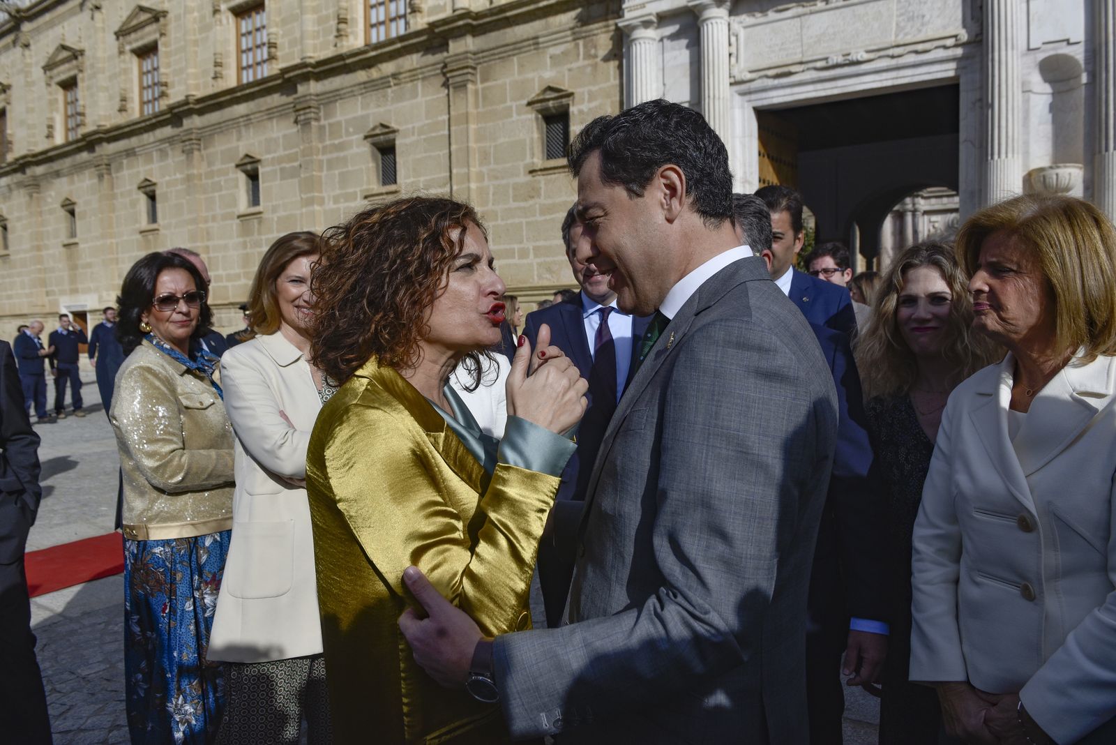 Acto institucional en el Pleno del Parlamento con motivo del Día de Andalucía