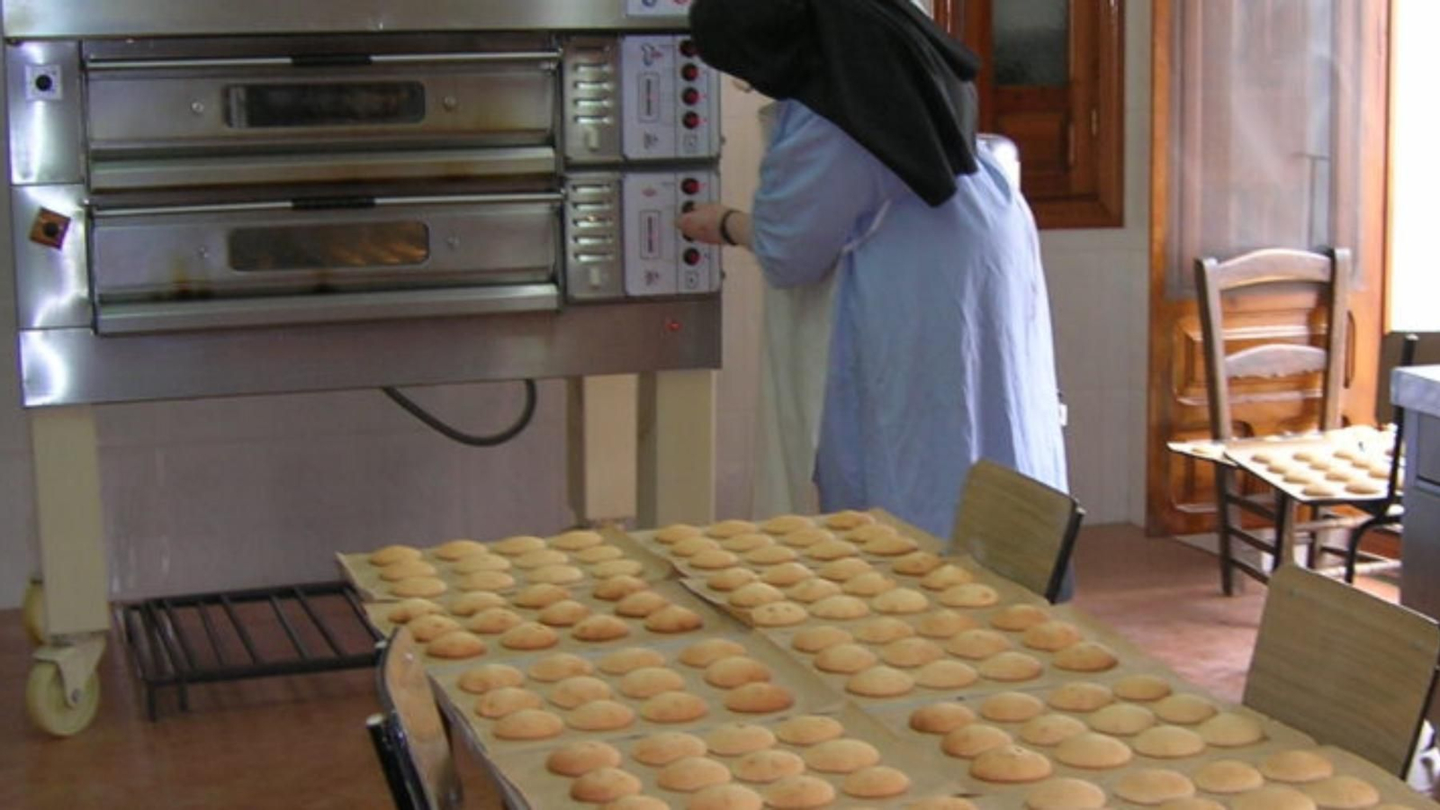 Los hornos donde elaboran dulces y mantecados.