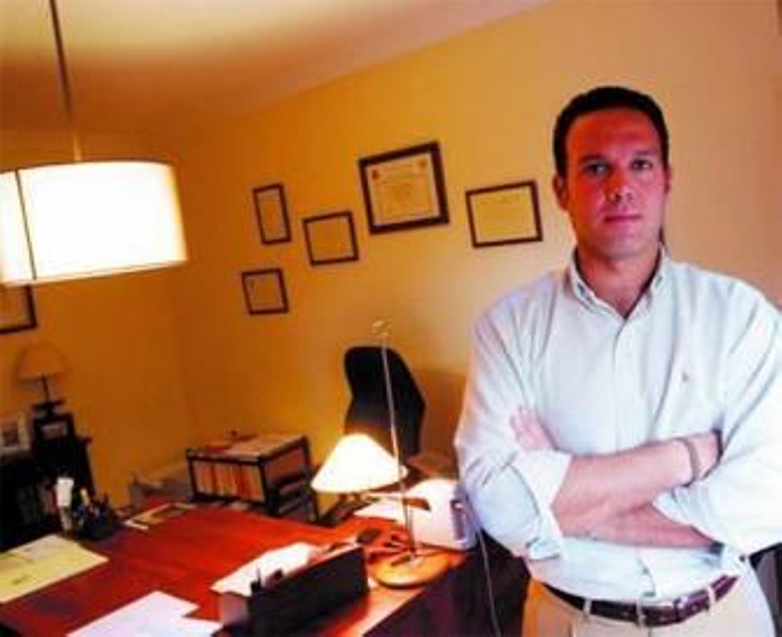 Toledo, ayer, tres días después de conocer a su hijo en Rusia.