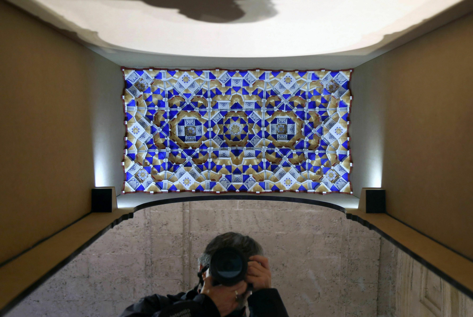 La reconstrucción de una de las cuatro bóvedas del patio de Arrayanes