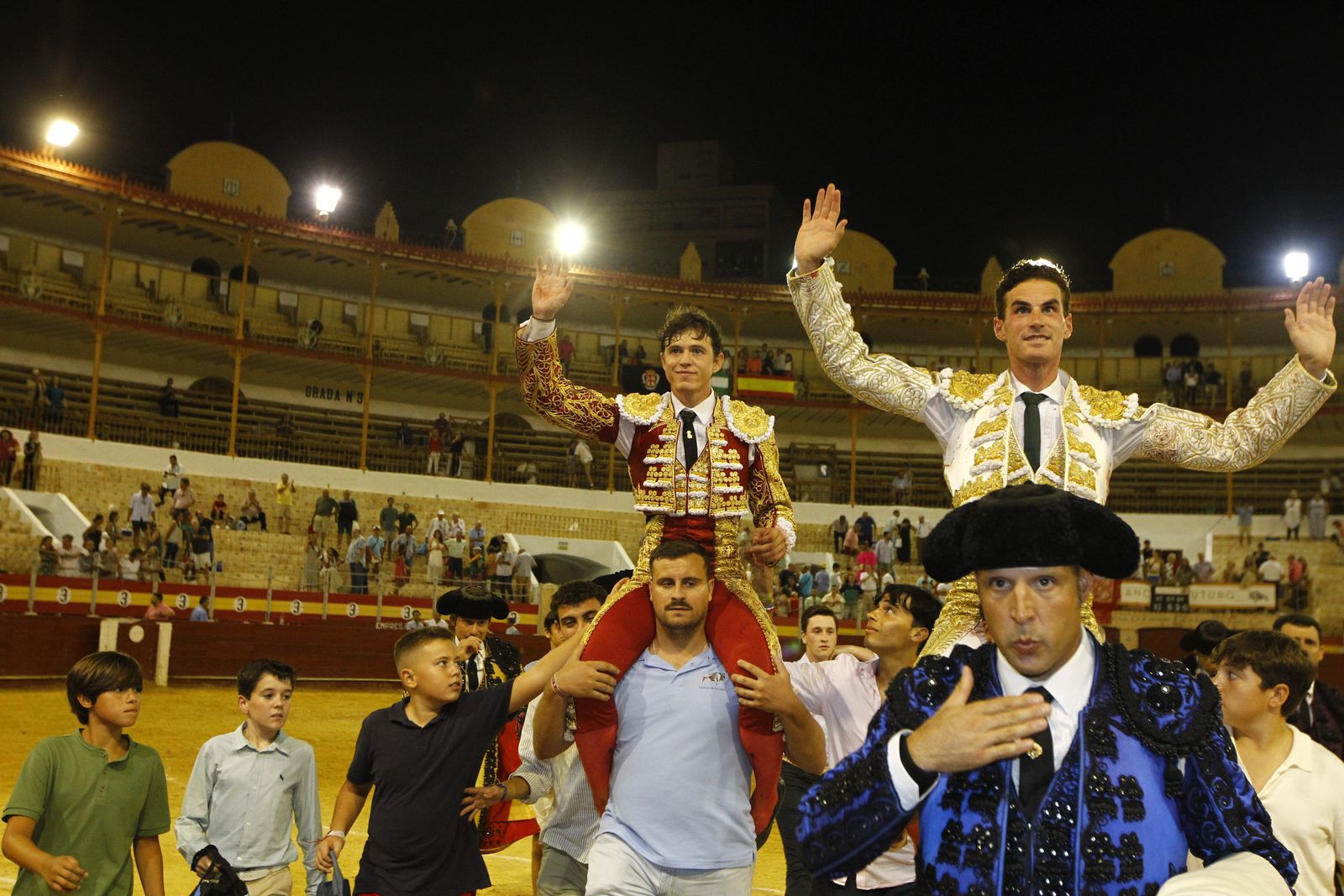 Imágenes de la corrida de toros del jueves en la Feria de Almería 2024