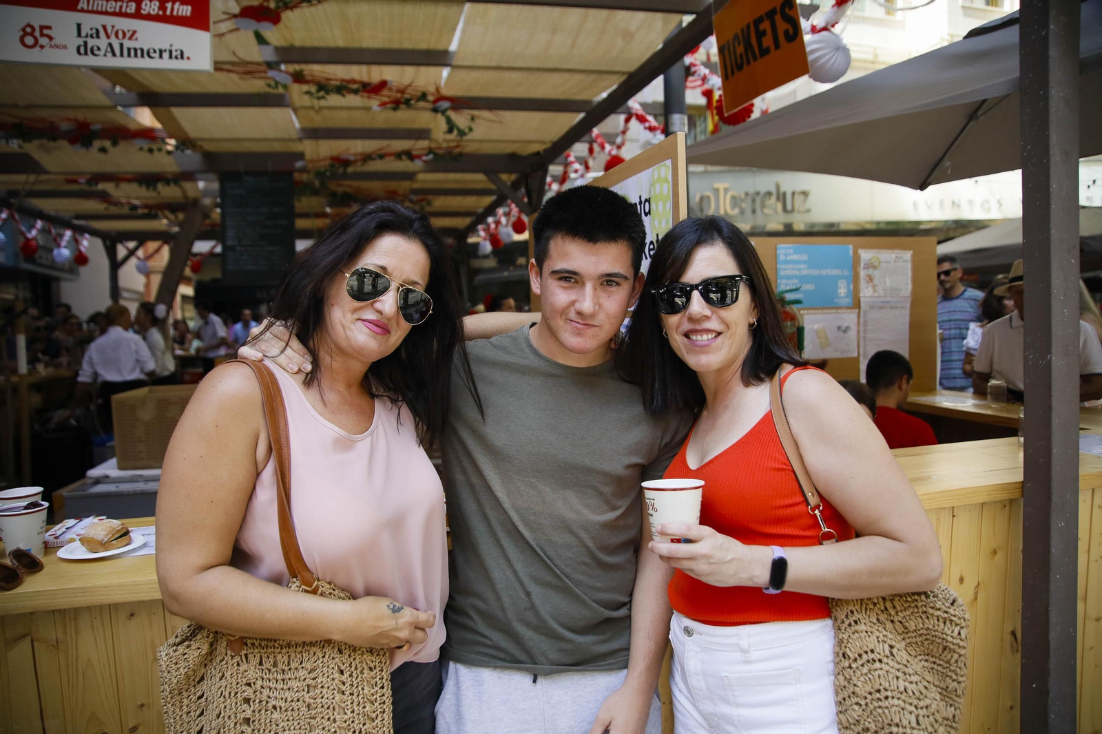 Las mejores imágenes del viernes en la feria del mediodía de Almería