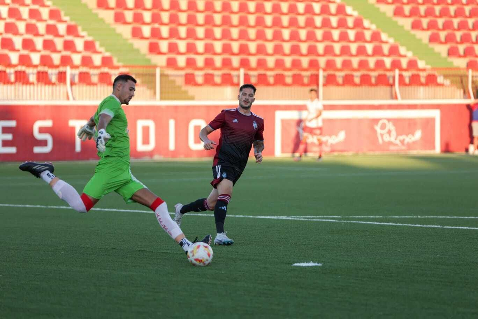 Caye Quintana durante el encuentro con La Palma CF.