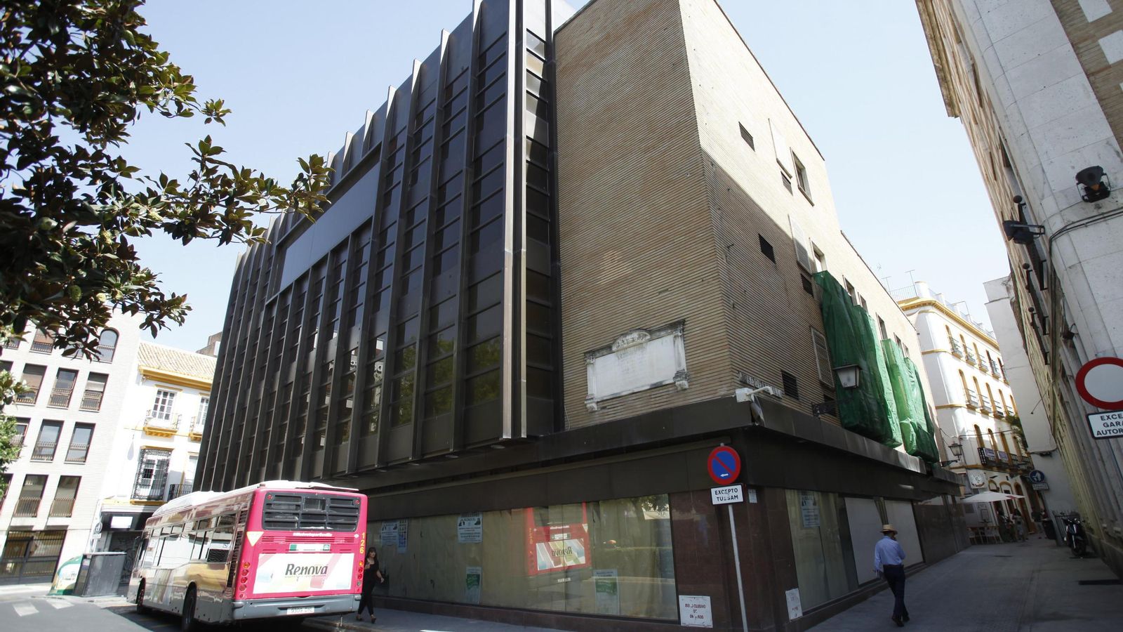 El futuro Radisson en la Plaza de la Magdalena.