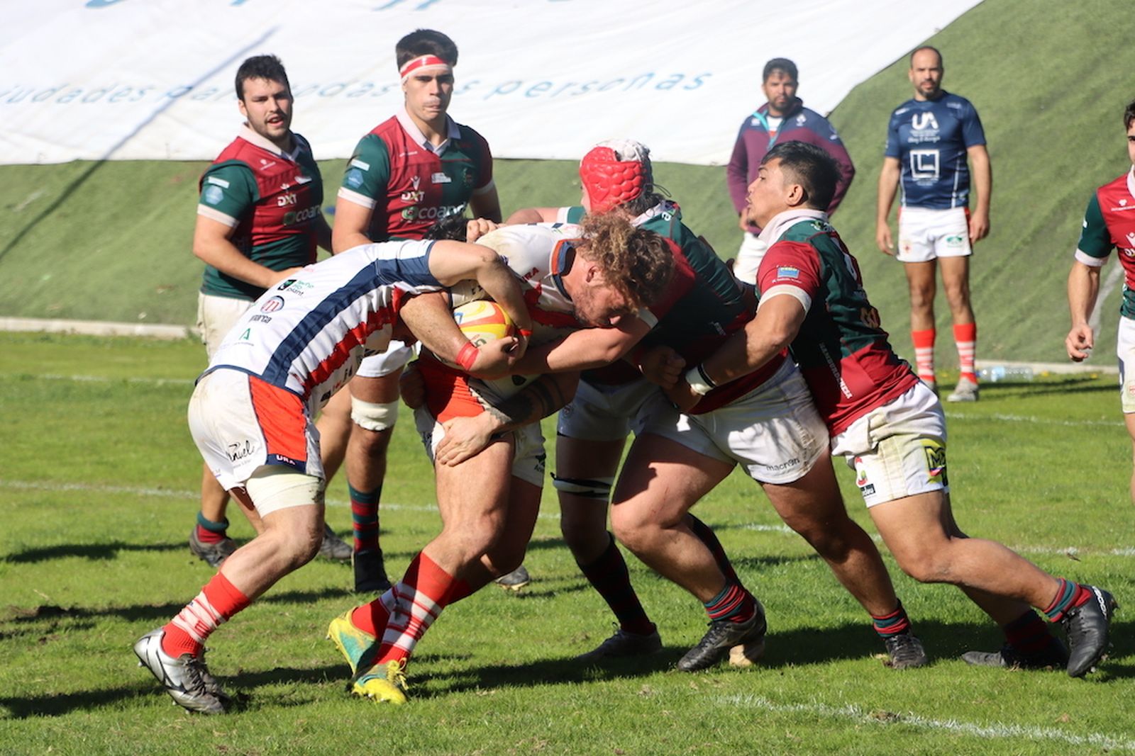 Los almerienses esperan que a la tercera vaya la vencida.