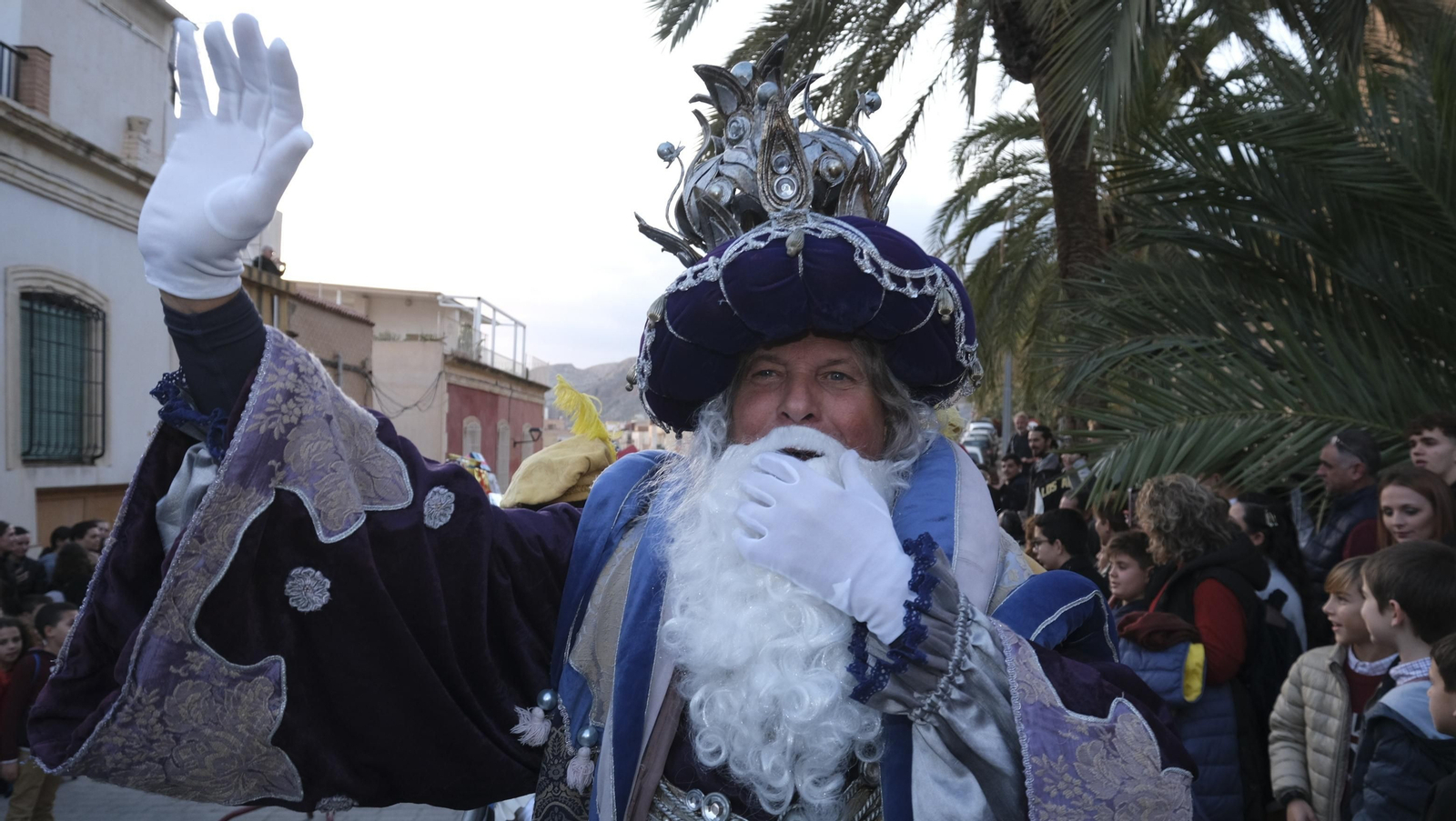 Imágenes de la Cabalgata de los Reyes Magos en Almería