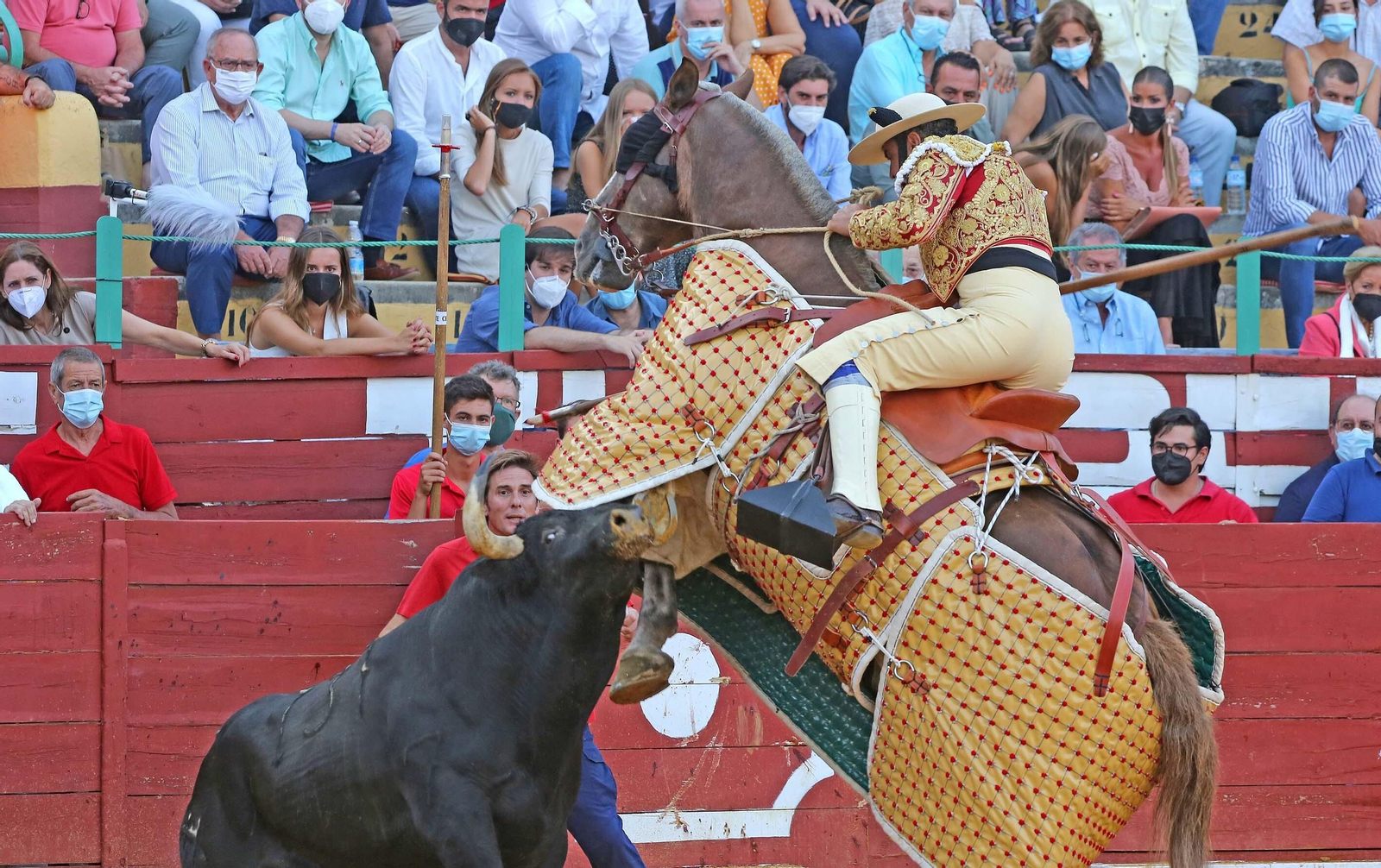 Triunfo de Morante en el segundo día de toros en Jerez