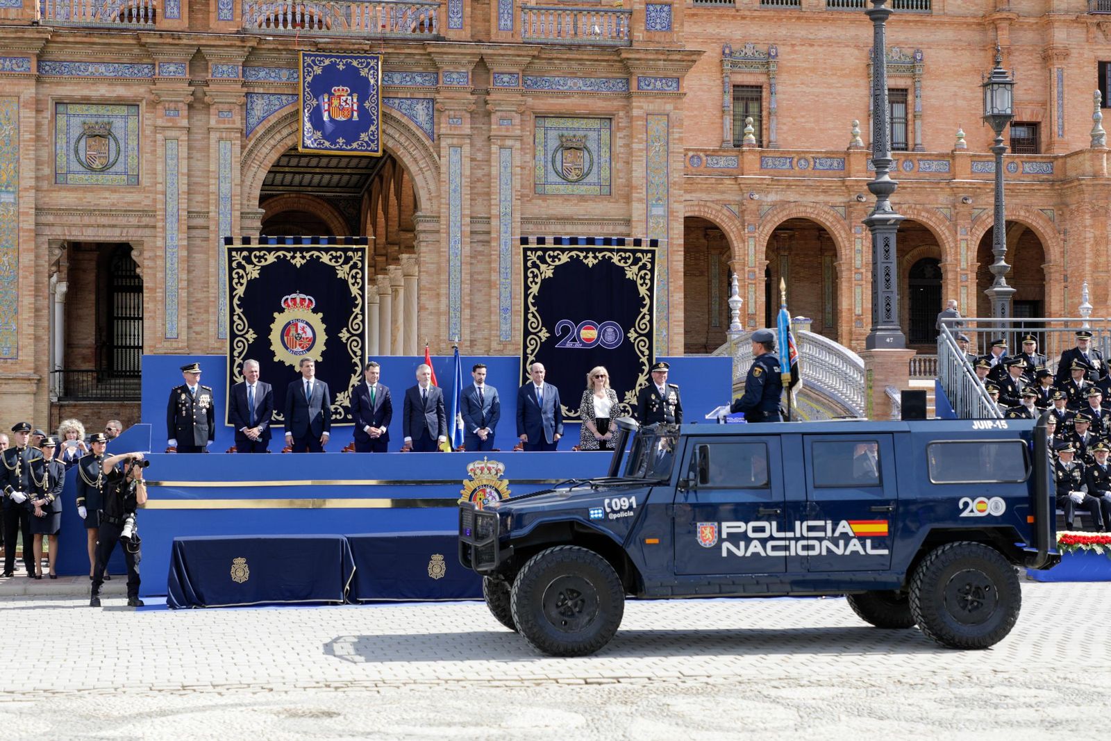 Plaza de España. Día de la Policía Nacional