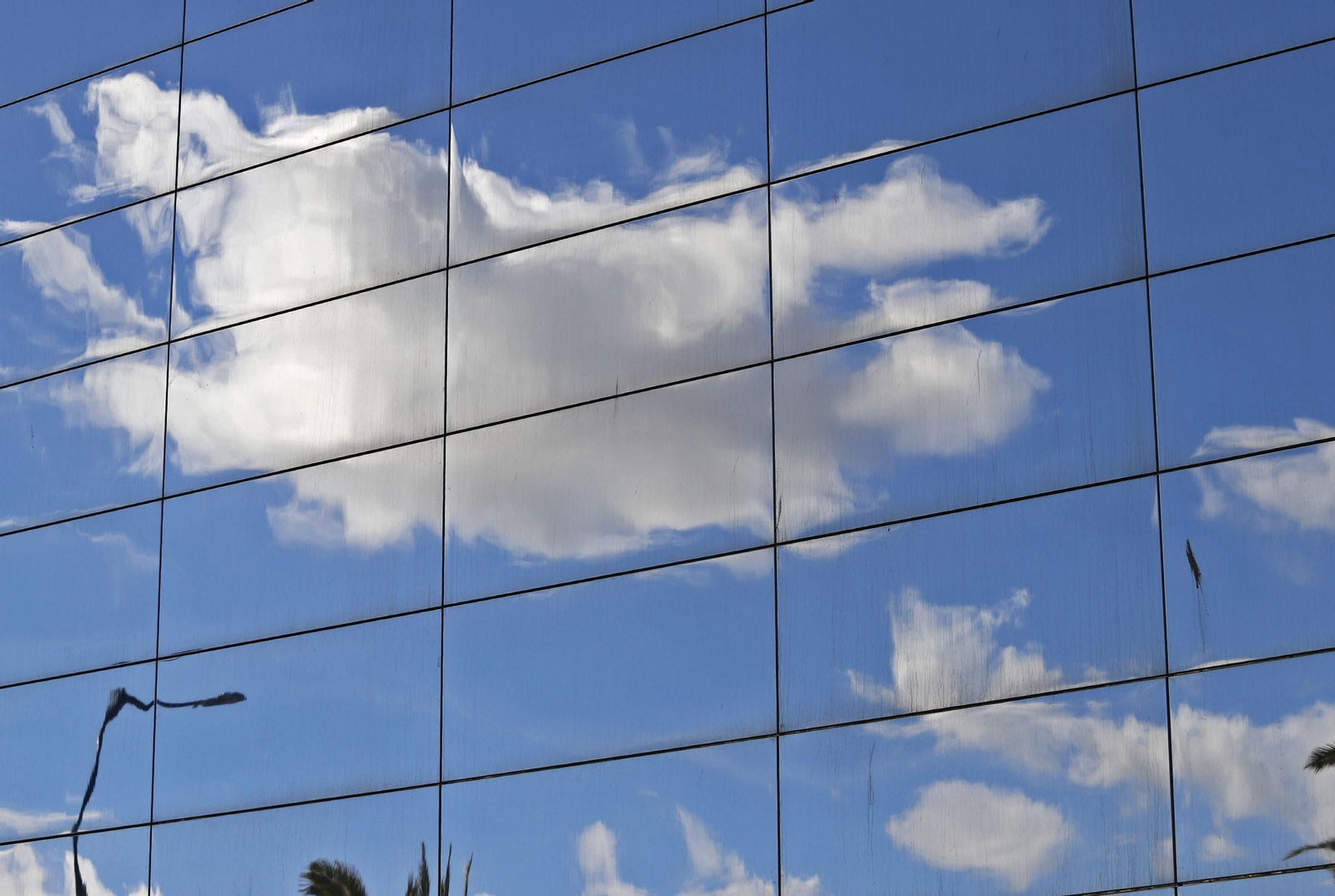 El edificio más icónico y modernista de la historia reciente de Huelva