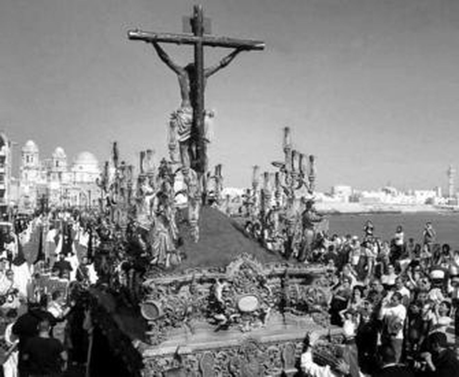 El paso del Crucificado por el Campo del Sur, un recorrido que posiblemente se tome también este año.