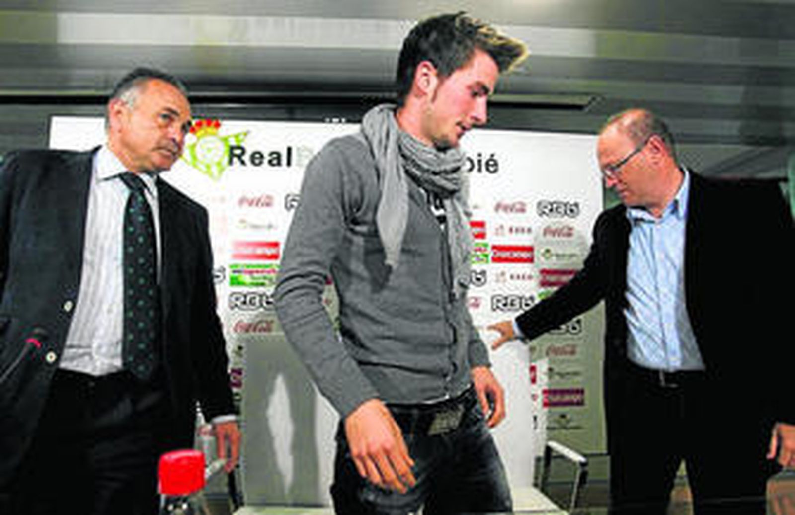 Miki Roqué, tras la rueda de prensa en la que anunció su enfermedad.