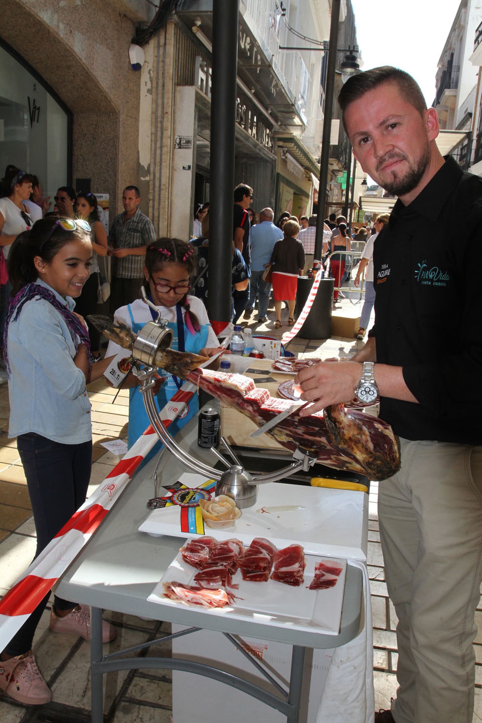 Record Guinnes del bocadillo de jamón mas grande del mundo, en Huelva
