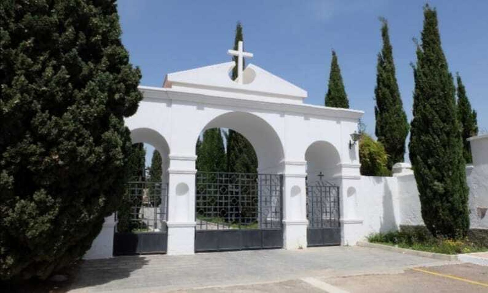 Protocolo organizativo en Vera para el Día de Todos los Santos