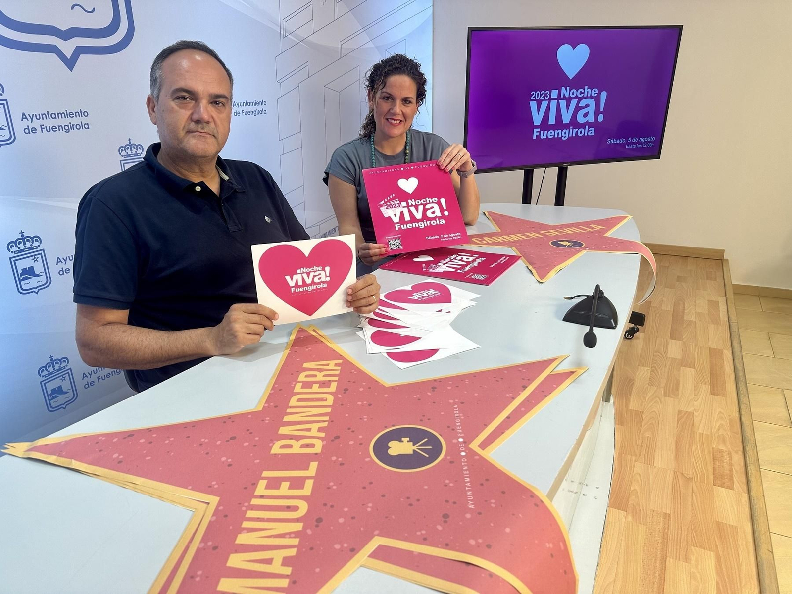 El edil de Comercio, Francisco Javier García Lara, y la concejala de Fiestas, Isabel Moreno.