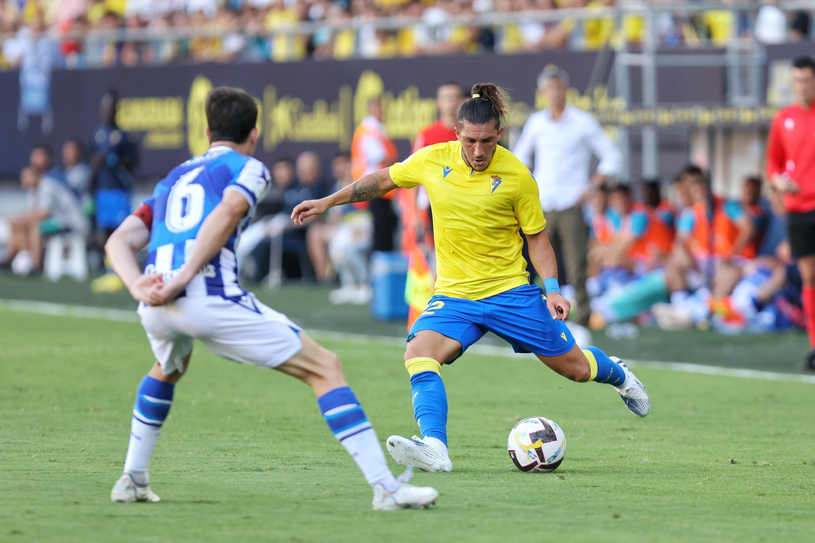 Búscate entre las imágenes del Cádiz - Real Sociedad
