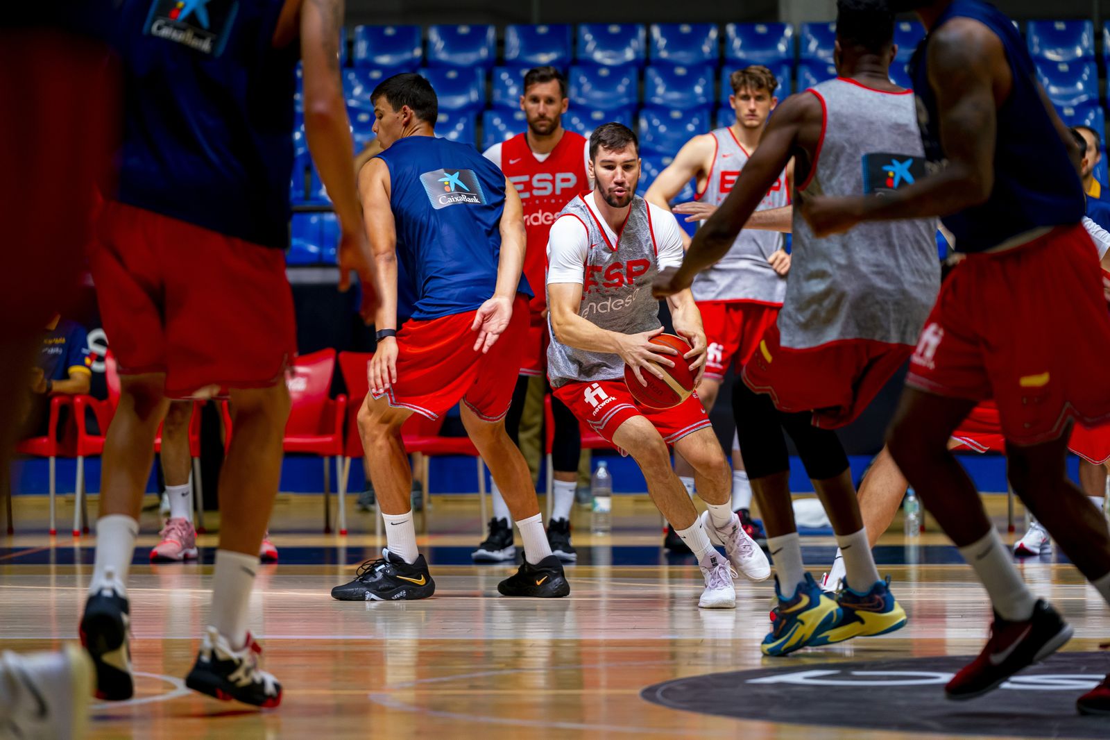 Fotos: Alberto Díaz, Brizuela y Barreiro ya entrenan con España