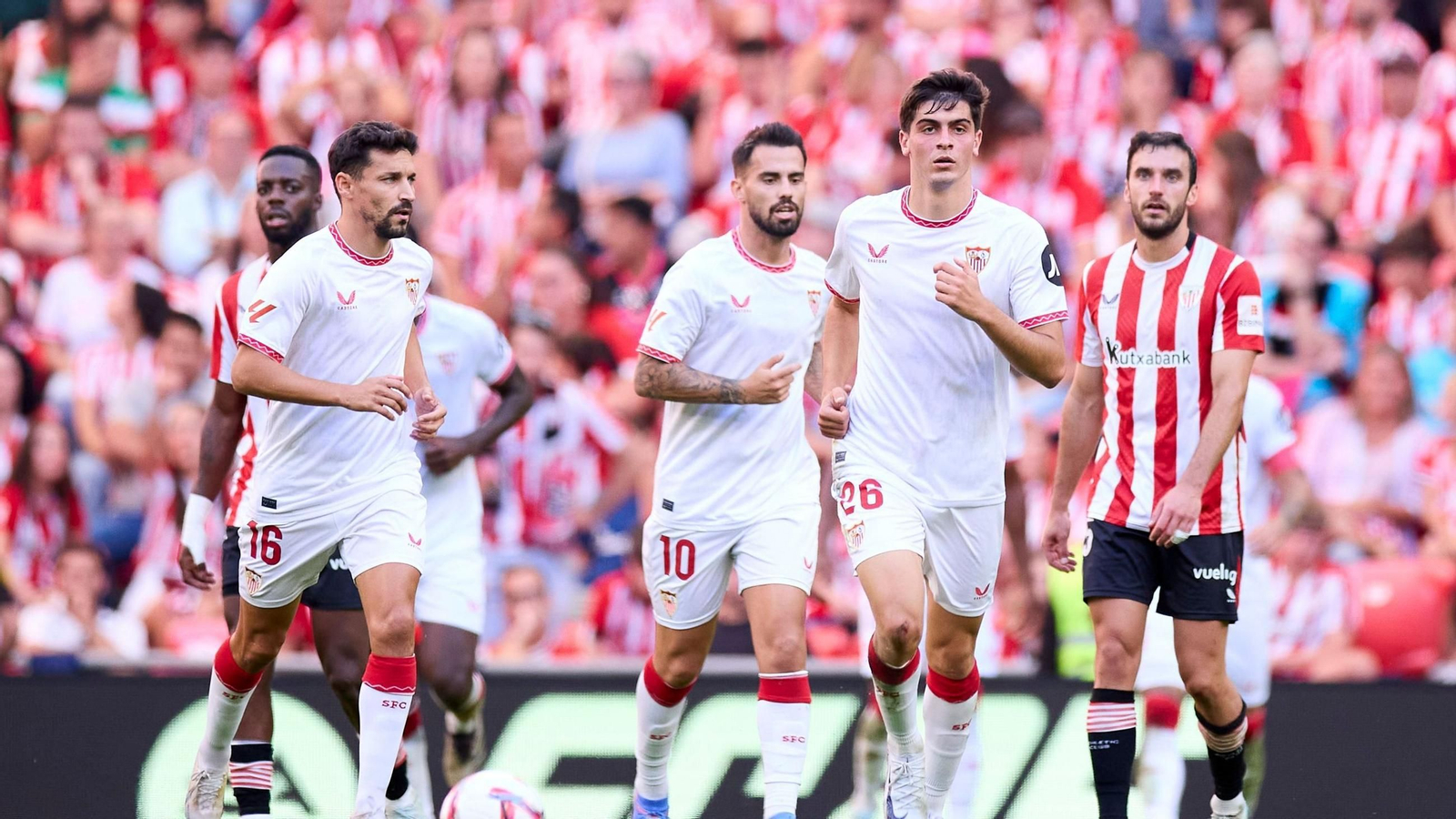 Juanlu y Jesús Navas en el último Sevilla vs Athletic Club