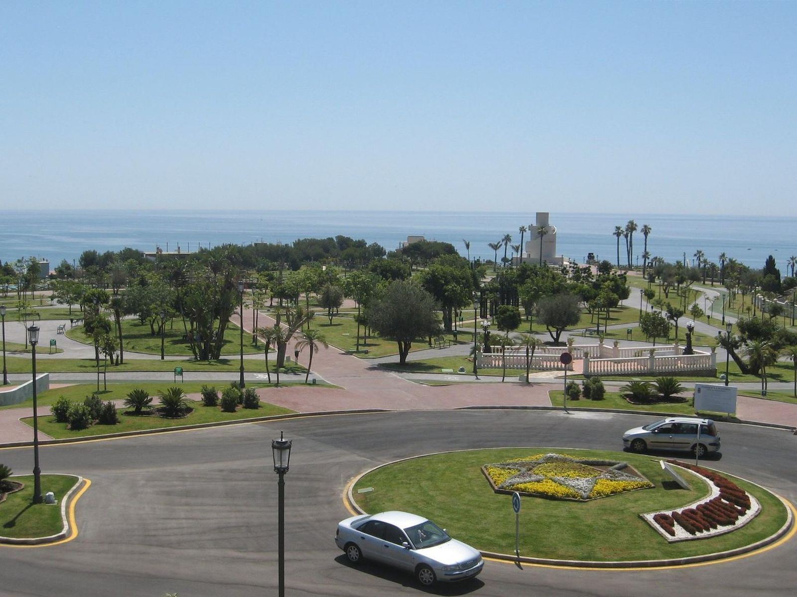 Acceso al parque de La Batería.