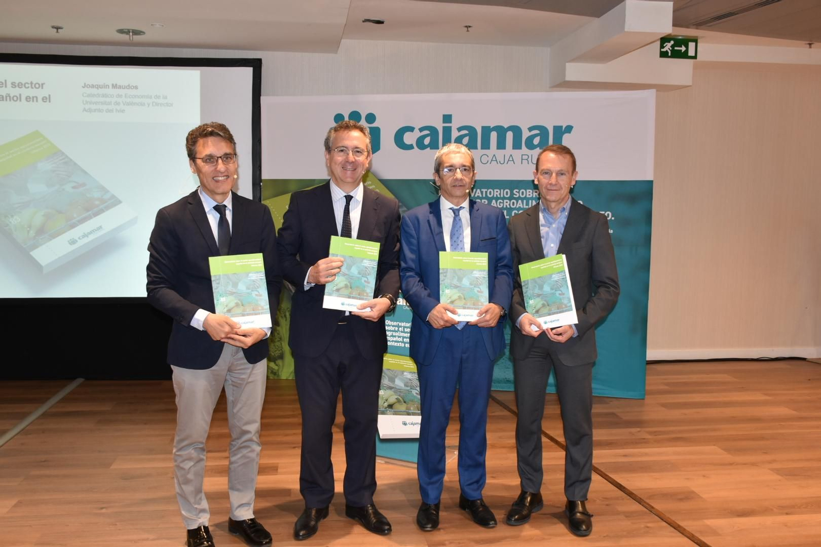 Presentación del Observatorio de Cajamar. Presentación del Observatorio de Cajamar.