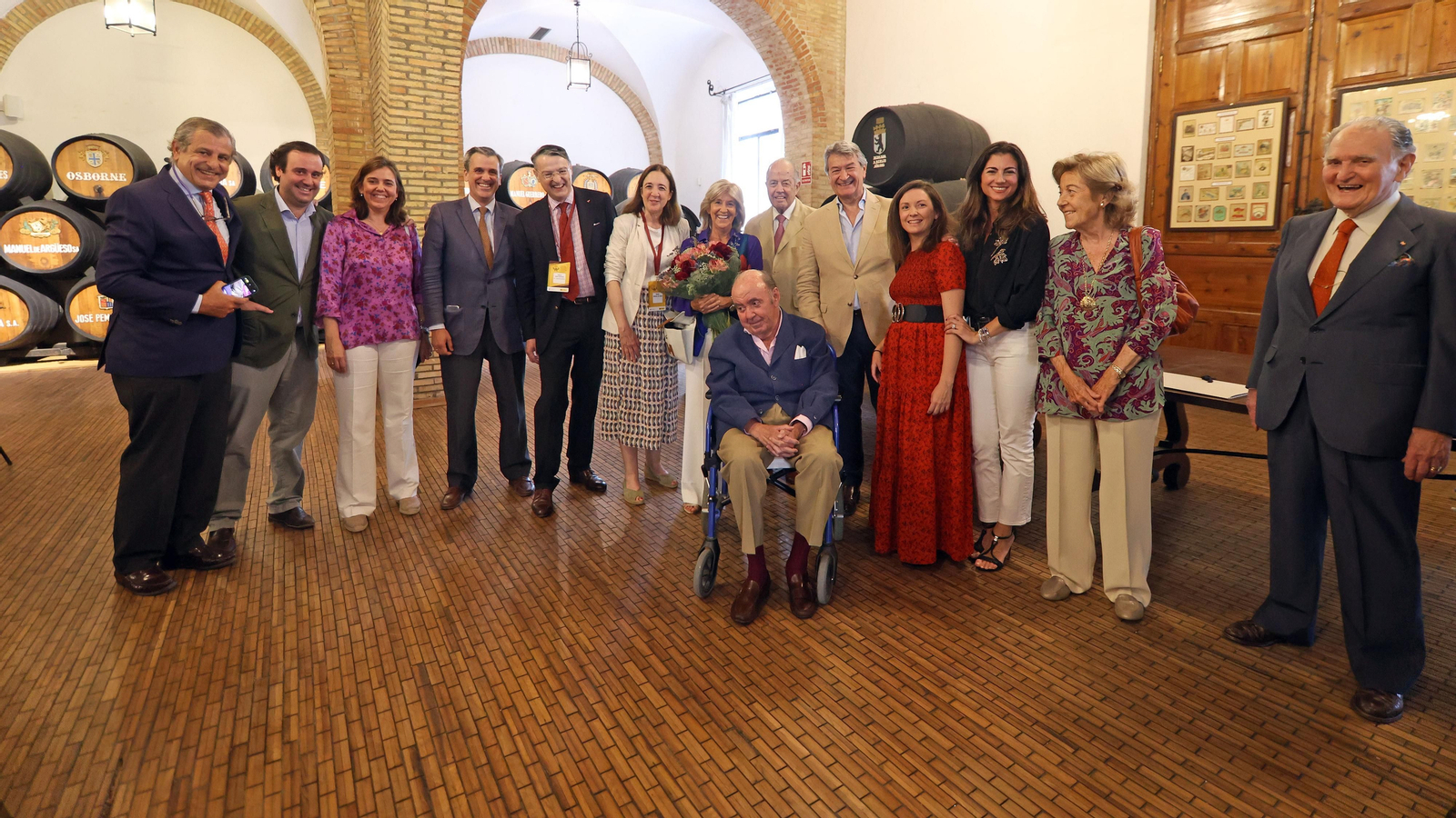 Emotivo homenaje de la OIV a Alberto García de Luján