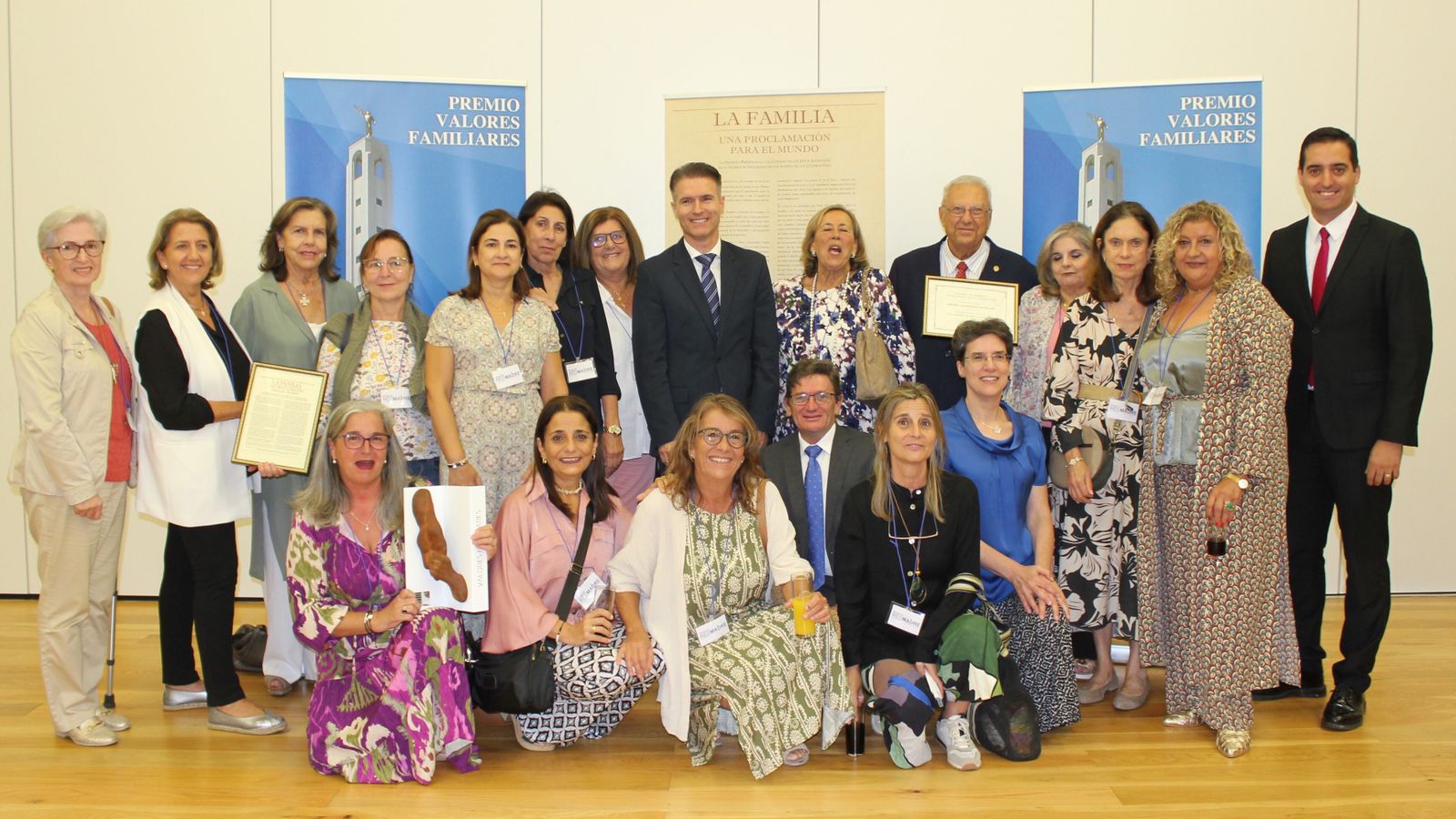 La delegación de Red Madre en San Fernando, reconocida con el Premio Valores Familiares de la Iglesia de Jesucristo de los Santos de los Últimos Días.