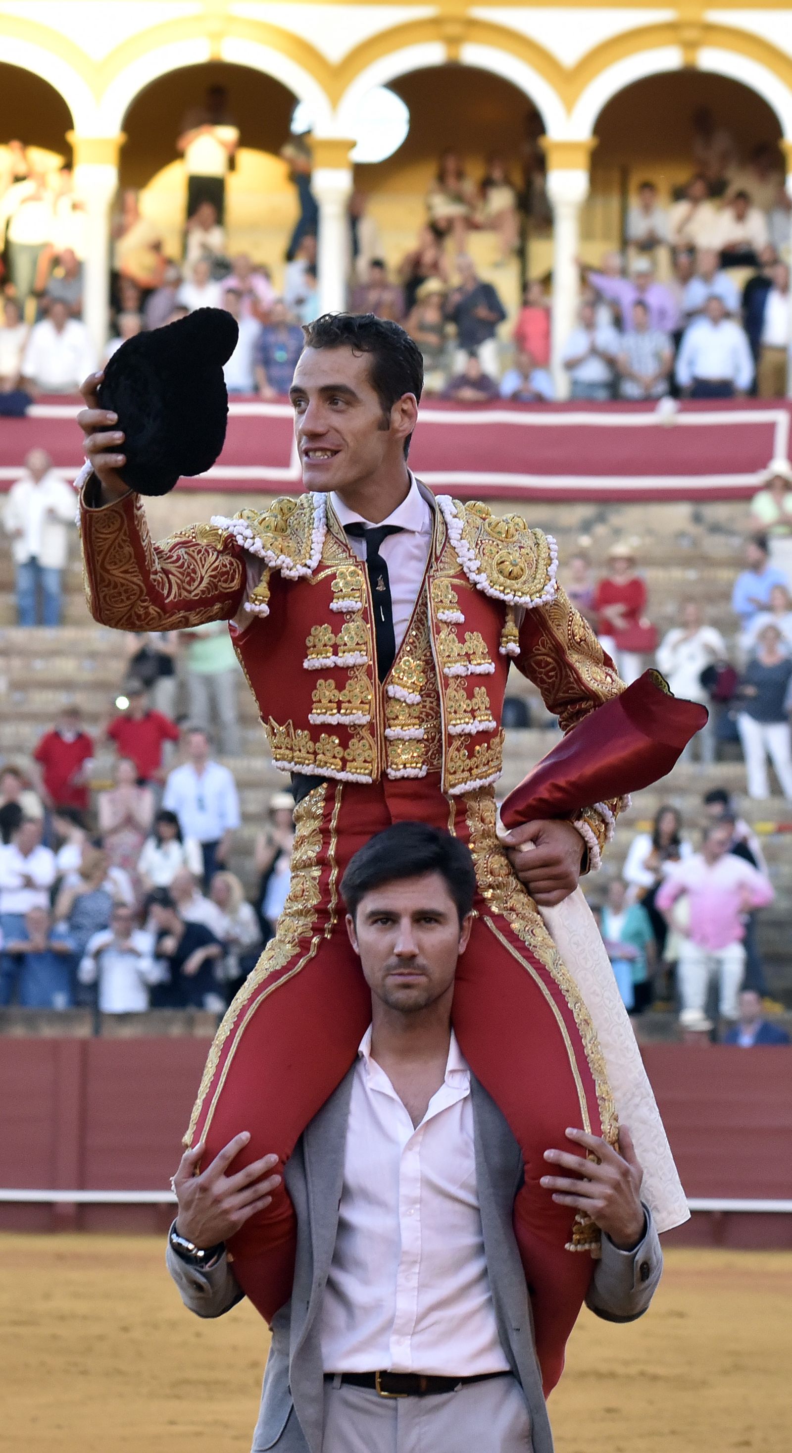 La 14ª de abono en la Real Maestranza de Sevilla, en imágenes