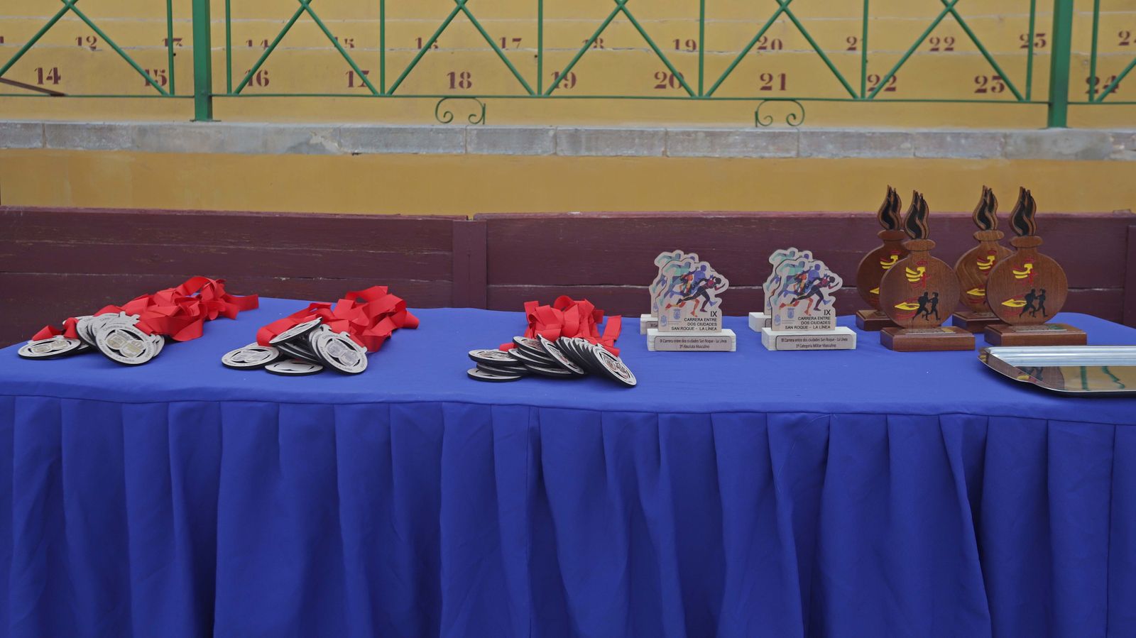 Fotos de la IX Carrera Cívico Militar 'Entre Dos Ciudades'