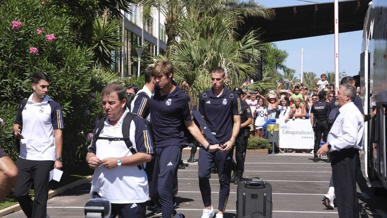 La llegada del Real Madrid a Almería en imágenes