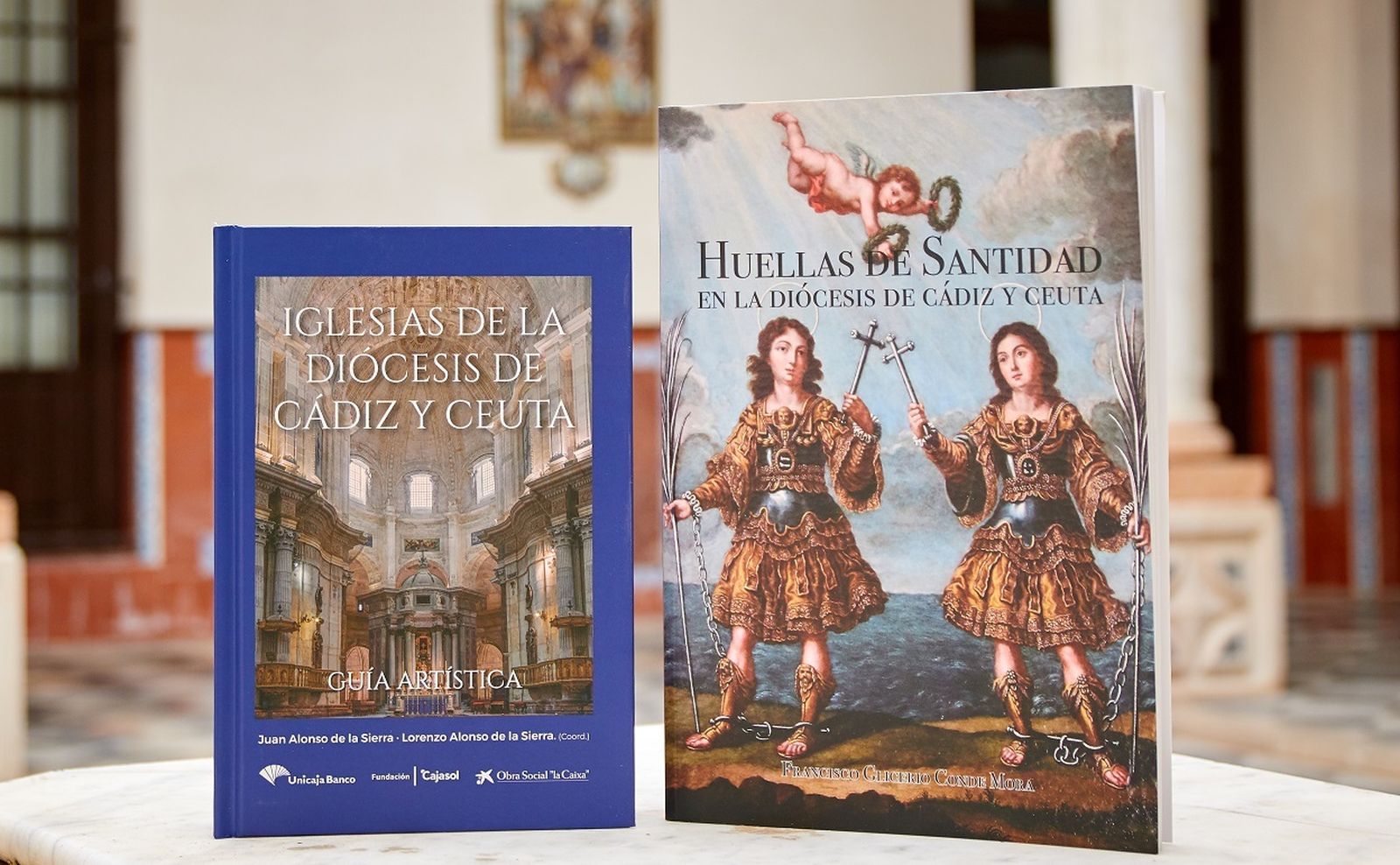 Los dos nuevos libros editados por el Obispado de Cádiz