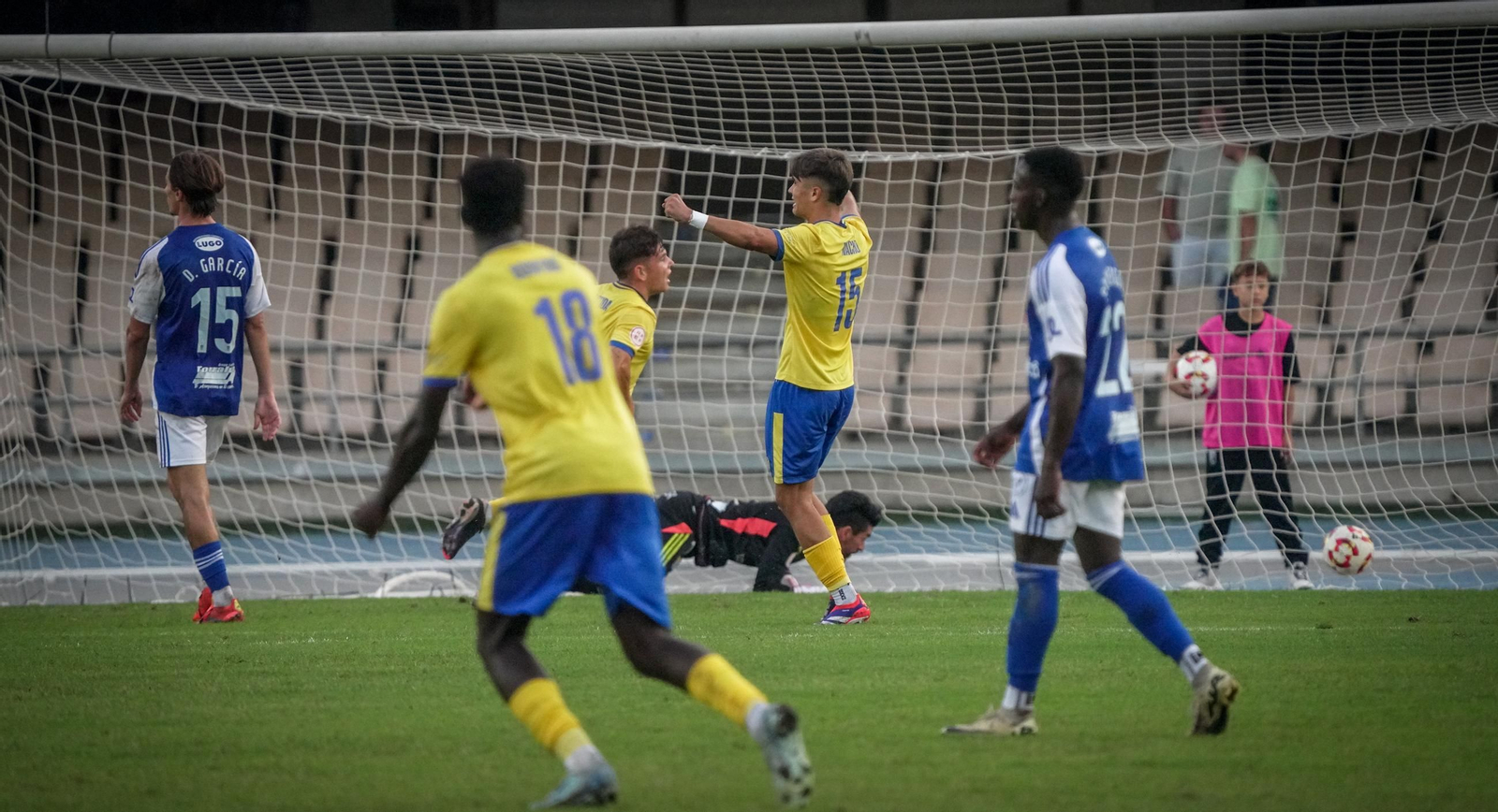 Imágenes del partido del Xerez CD - Cádiz Mirandilla