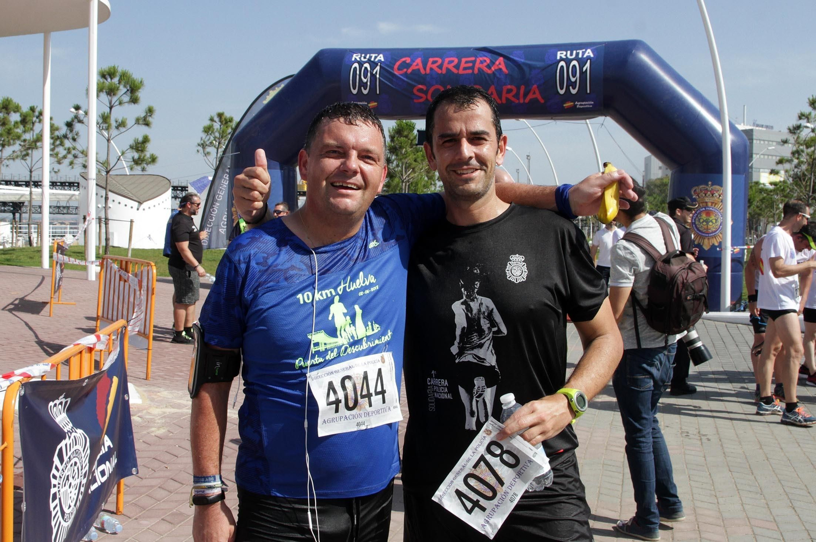 Imágenes de la Carrera Solidaria Ruta 091 organizada por la Policía Nacional