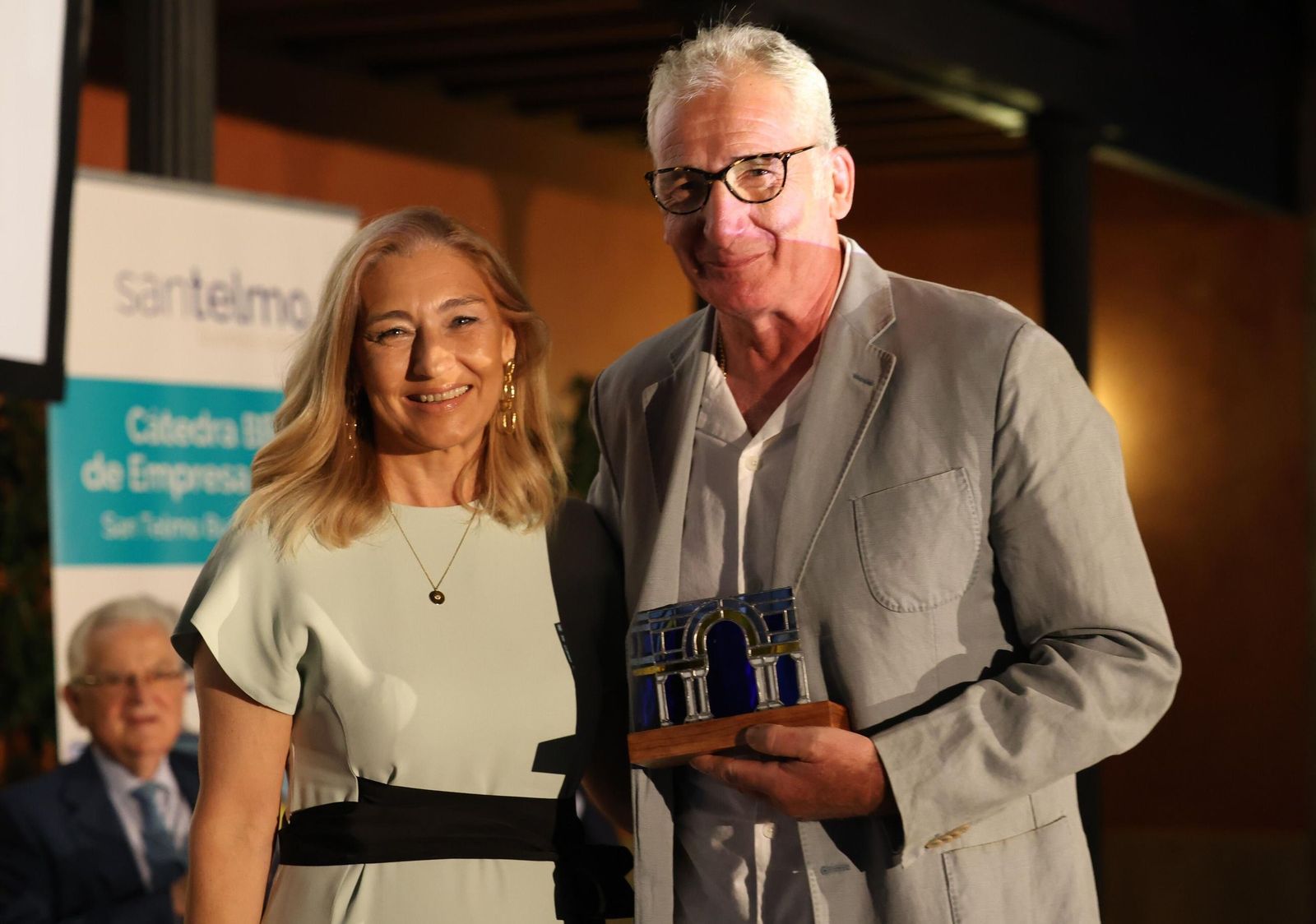 La entrega de los premios Familia Empresa 2025 de la San Telmo Business School, en fotos