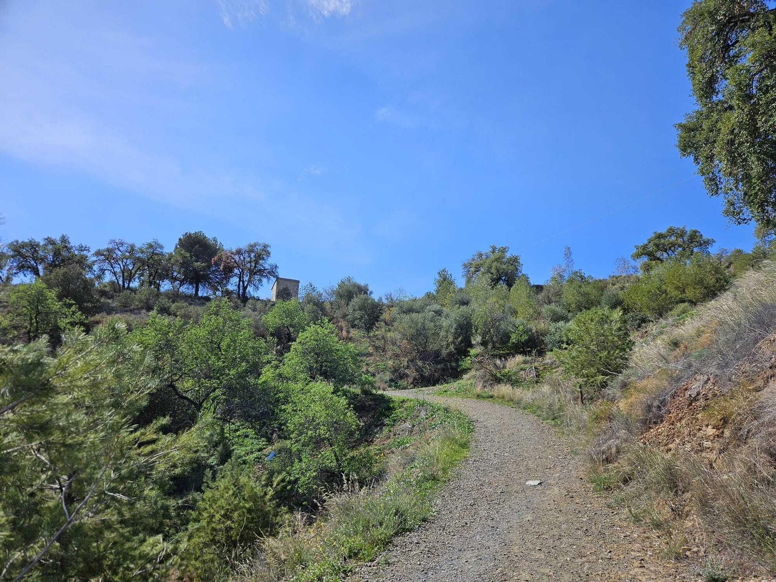 La ruta de la Presa del Limonera, un de las que mejores vistas da de Málaga