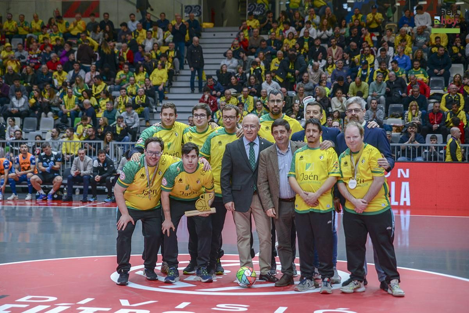 Búscate en las gradas del Olivo Arena en el Jaén Paraíso Interior - Inter Movistar