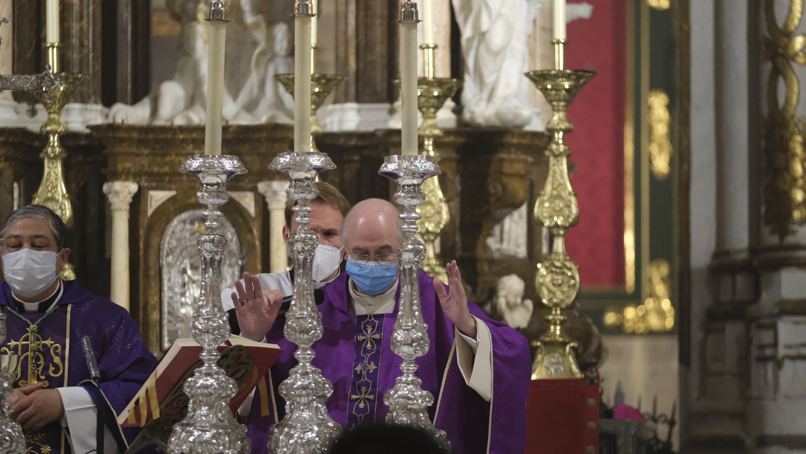 Fotogalería segundo día de triduo a San José. Catedral de Almería.