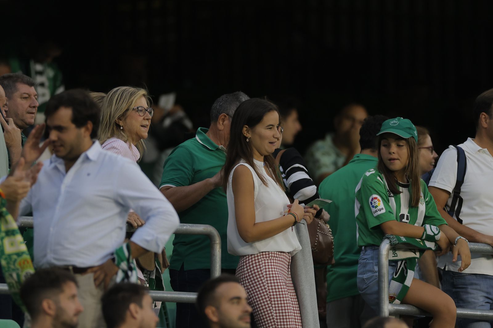 Búscate en las fotos de Betis-Getafe