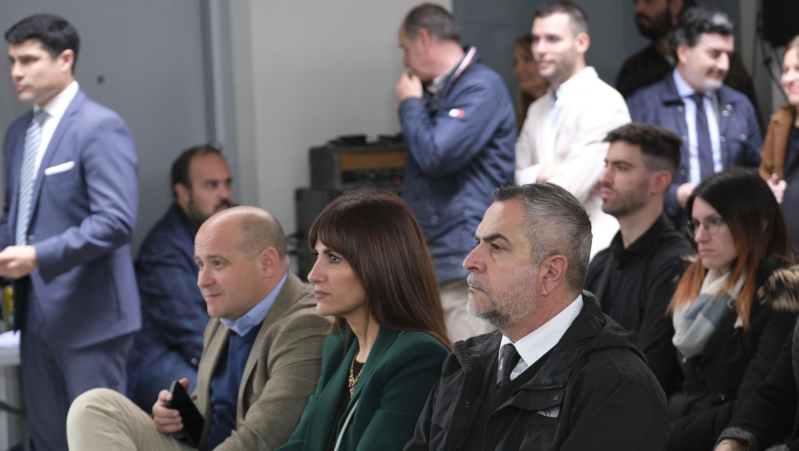 Las imágenes de la entrega de viviendas de VPO en Costacabana