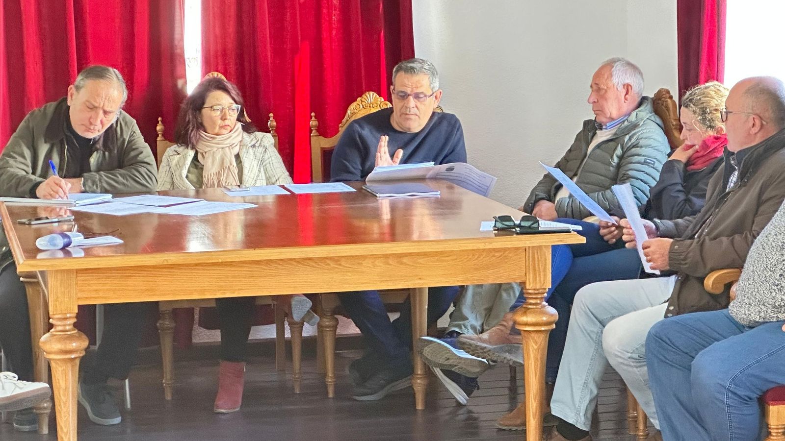 Momento de la sesión pelenaria en Canjáyar.