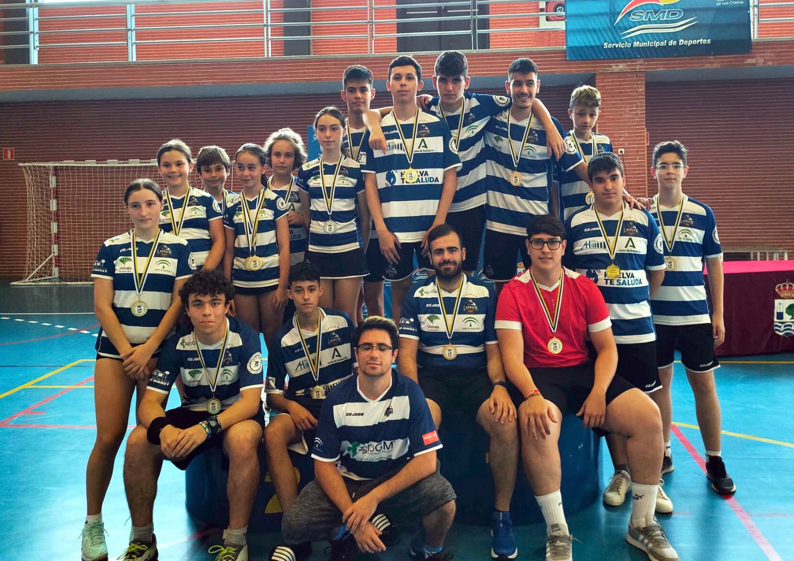 El IES La Orden contó con una gran representación en el Provincial en Isla Cristina.