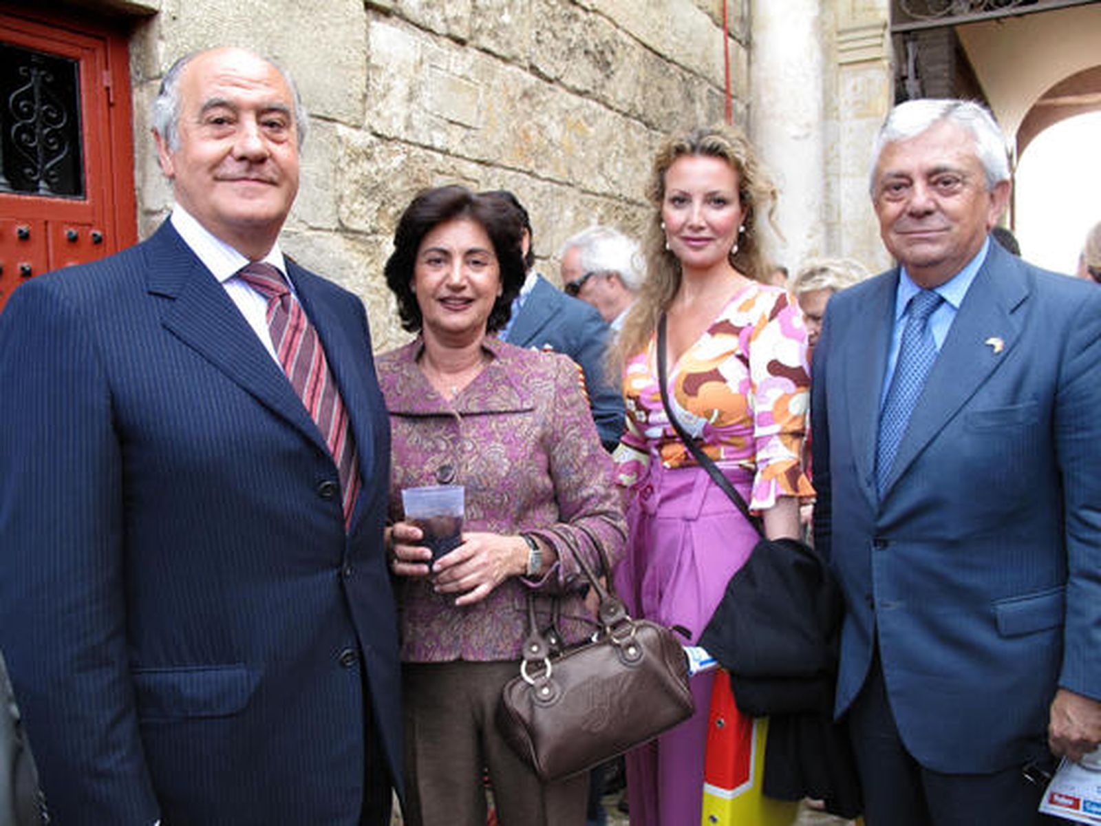Ramón Valencia (Pagés); Carmen Canorea, Martín Rufino y Francisco Herrero, presidente de la Cámara de Comercio. 

Foto: Victoria Ramírez
